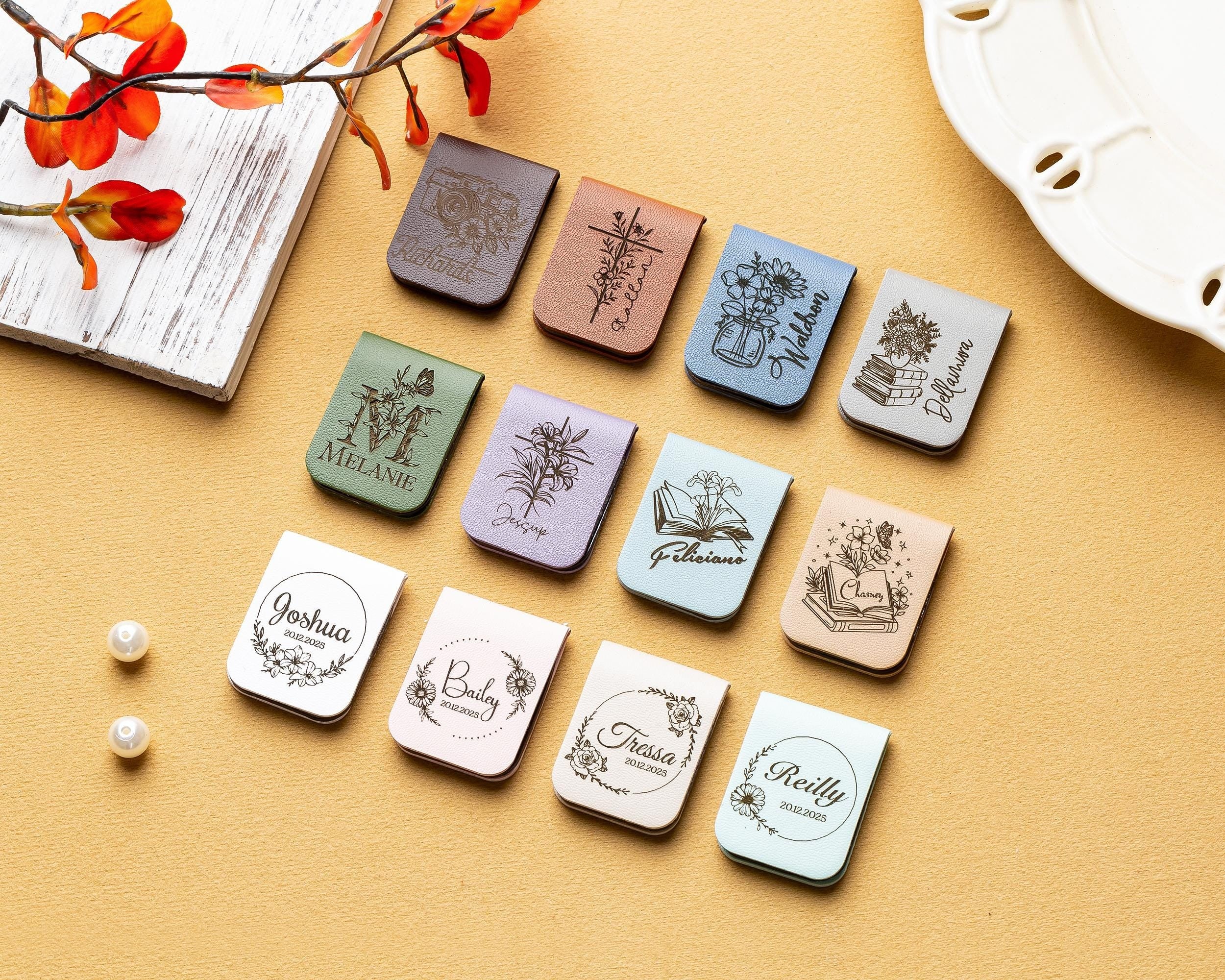 Personalized Magnetic Bookmark Flower With Name, Custom Name Leather Bookmark, Birthday Gift for Book Lovers, Book Accessory