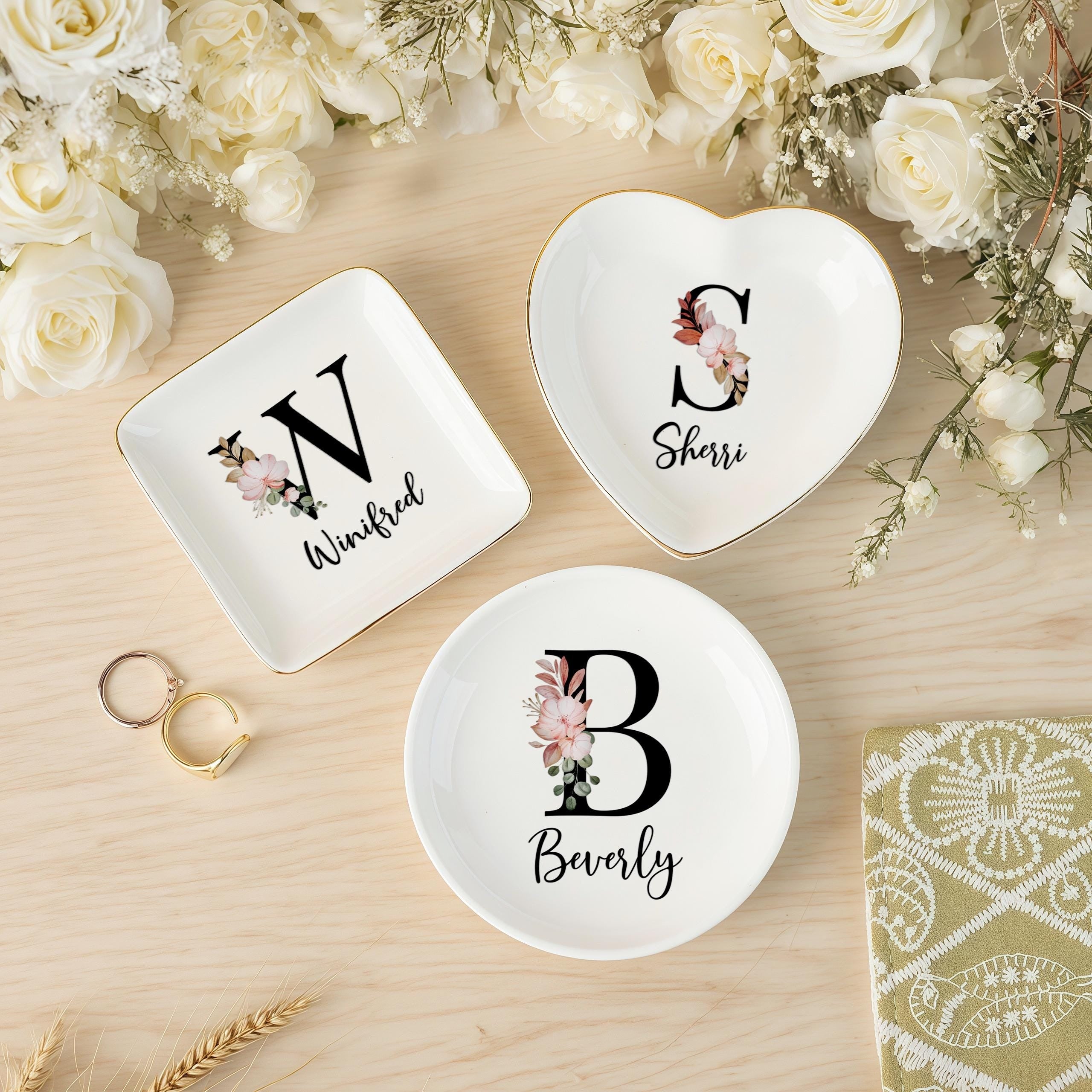 Custom Initial Ring Dish, Personalized Letter Trinket Dish, Jewelry Dish, Wedding Bridesmaid Gift, Birthday Gift for Best Friend