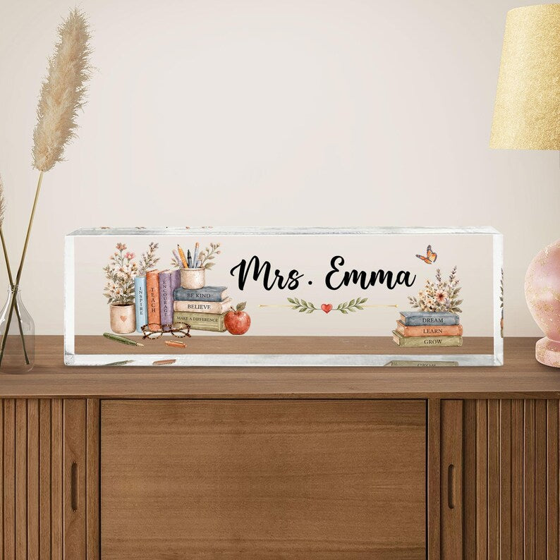 Personalized Teacher Appreciation Gift for Teacher Desk Nameplate, Custom Classroom Sign, Welcome Back to School Nurse Gifts Kindergarten. DNPETAL04