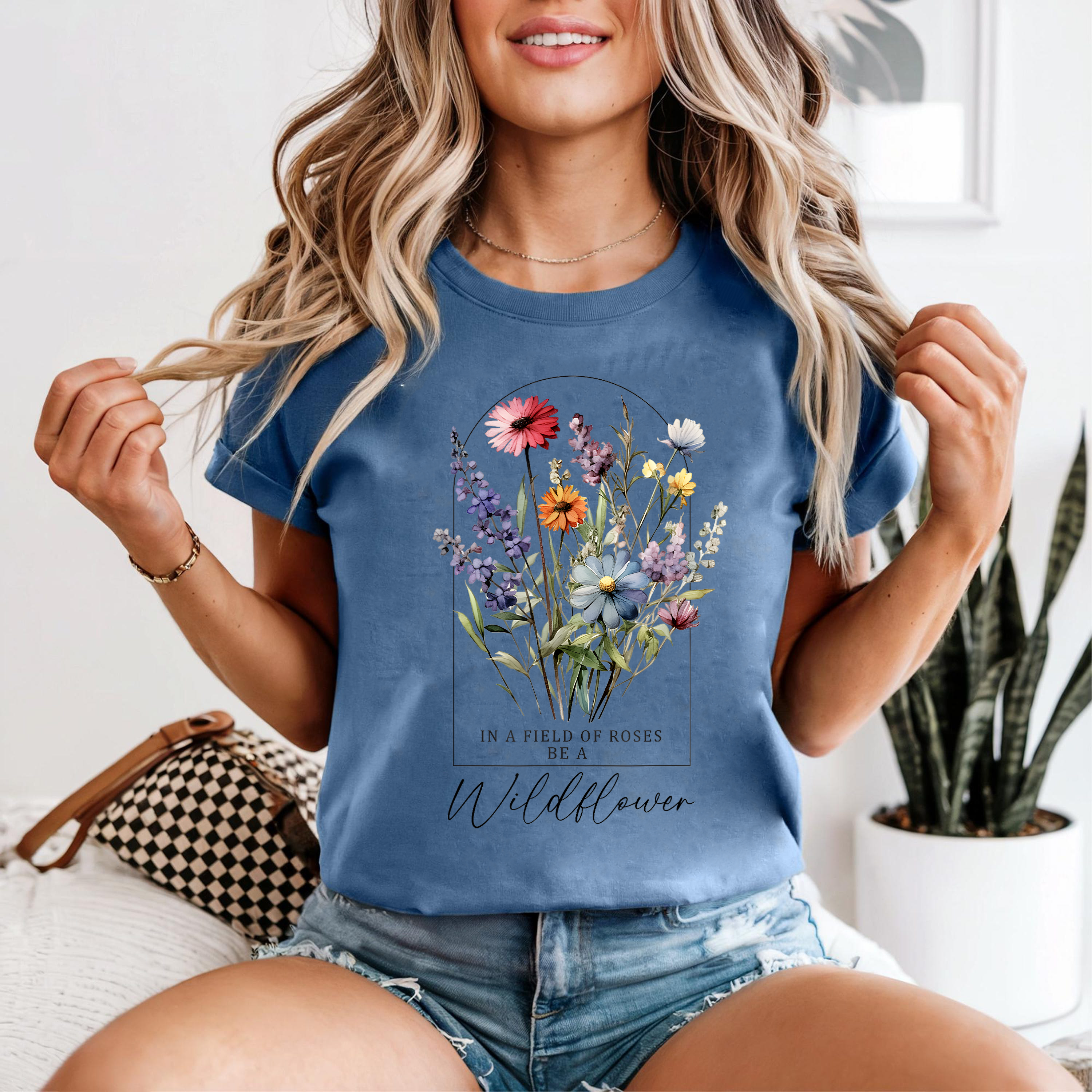 Be a Wildflower Shirt, Inspirational Floral Tee, Vintage Wildflower T-Shirt, Botanical Quote Shirt, Cottagecore Garden Tee