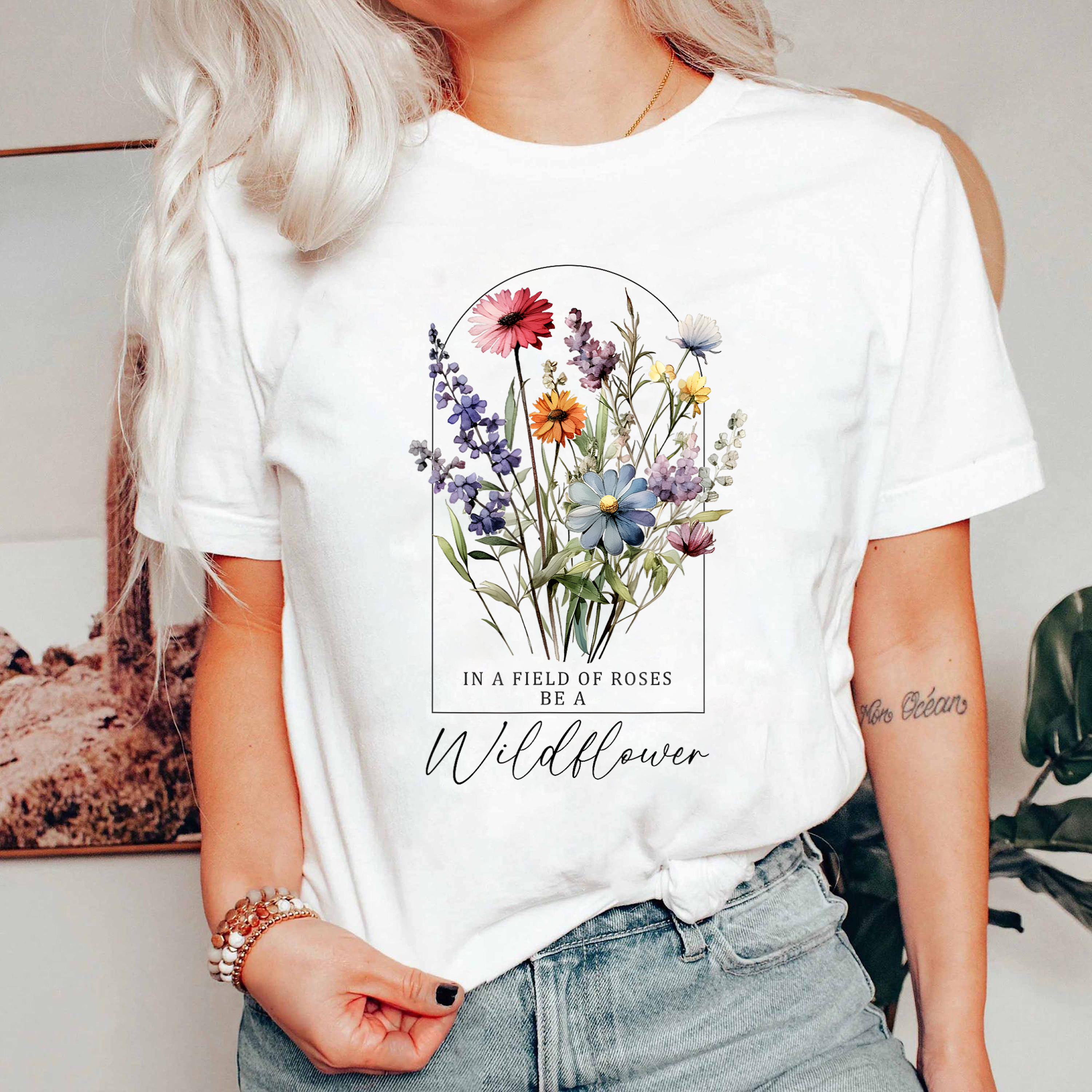 Be a Wildflower Shirt, Inspirational Floral Tee, Vintage Wildflower T-Shirt, Botanical Quote Shirt, Cottagecore Garden Tee