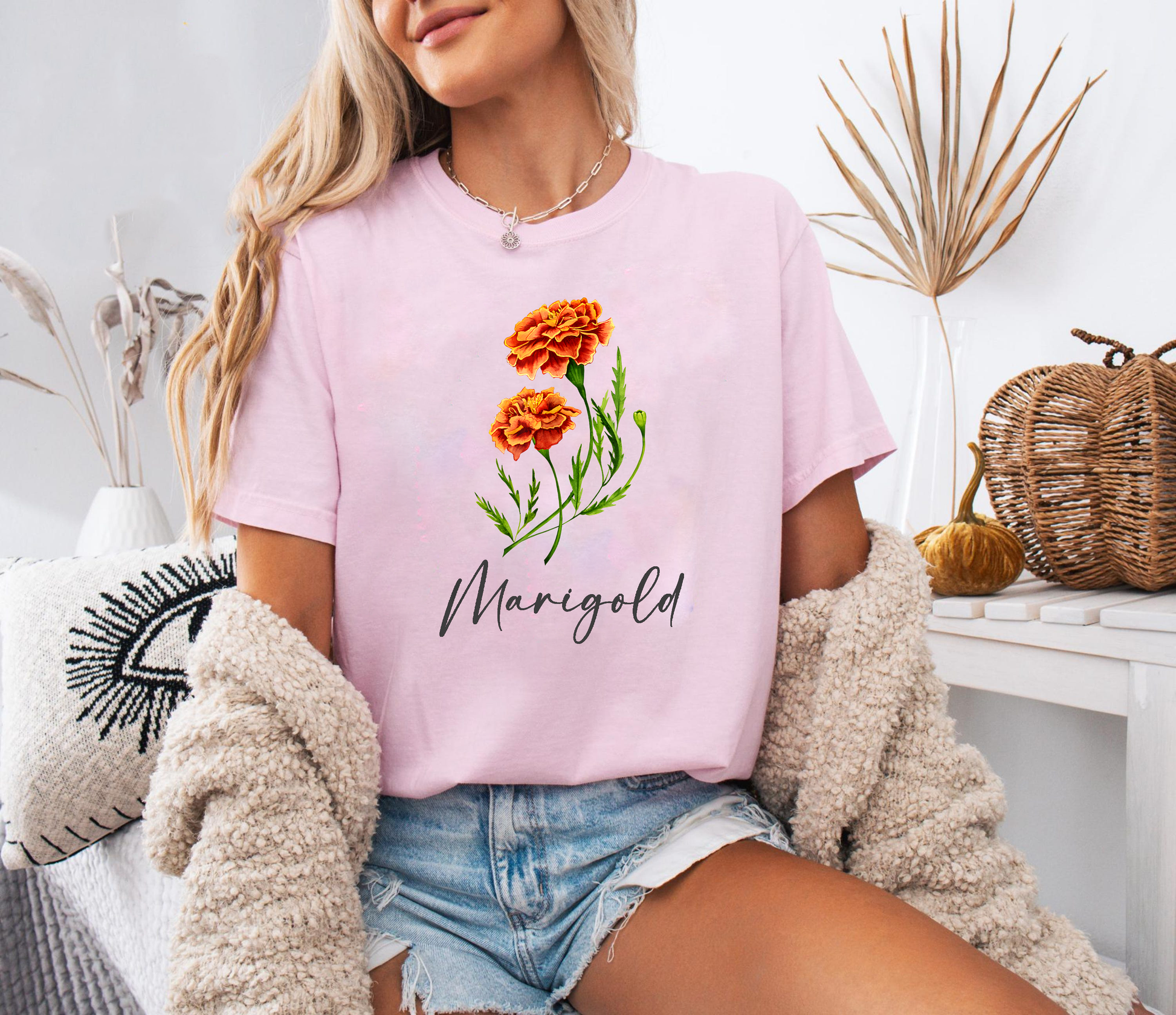 Marigold Flower Shirt, Vintage Floral Graphic Tee, Fall Botanical Shirt, Garden Lover Tee, Autumn Gift Shirt