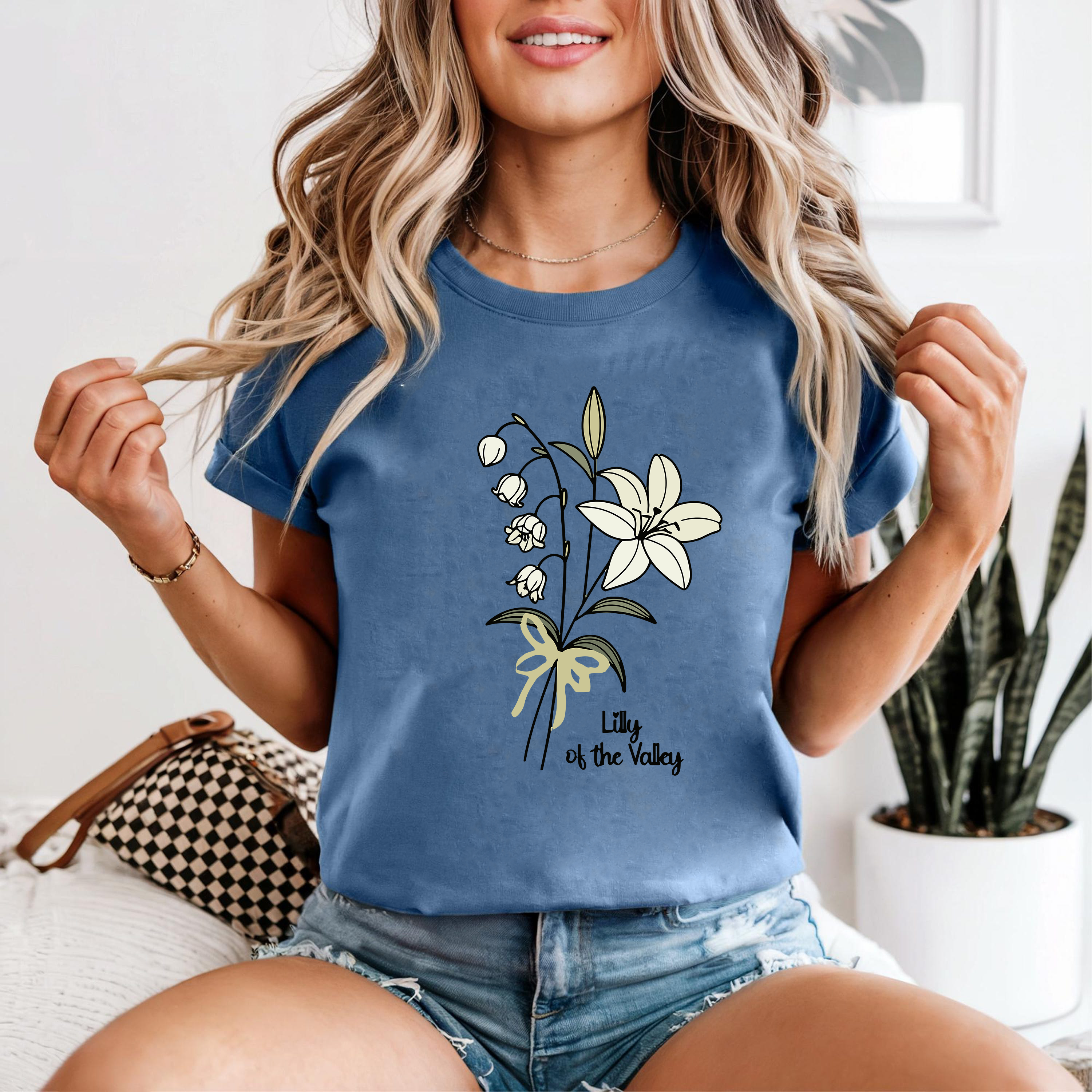 Lily of the Valley Shirt, Minimalist Floral Tee, Botanical Flower T-Shirt, Cottagecore Shirt, Aesthetic Plant Shirt