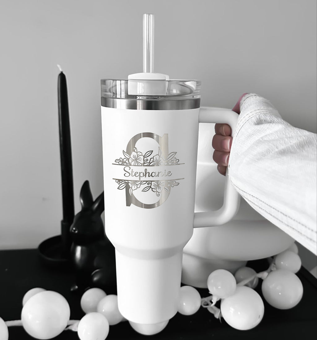 Personalized Birth Birth Flowers With Name Tumbler 40oz, Custom Stainless Steel Travel Mug with Handle and Straw, Floral Coffee Cup, Gift for Her, Mom, Bridesmaid