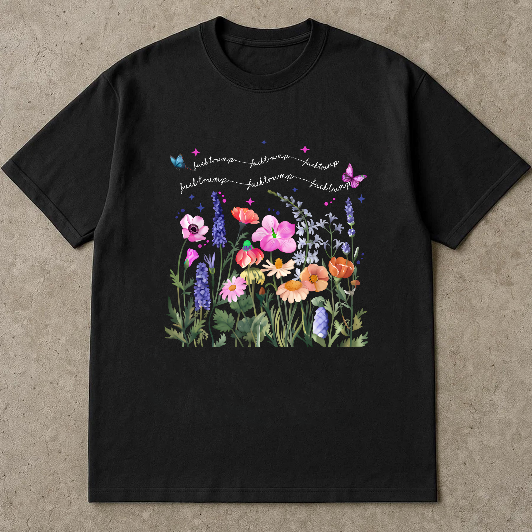 Wildflower Shirt Quote, In a World Full of Roses Be a Wildflower Tee, Floral Graphic T-Shirt, Nature Lover Gift, Garden Shirt