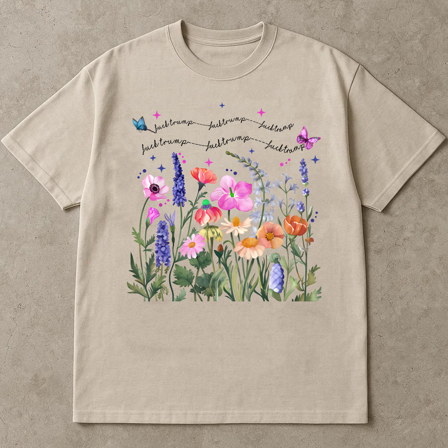 Wildflower Shirt Quote, In a World Full of Roses Be a Wildflower Tee, Floral Graphic T-Shirt, Nature Lover Gift, Garden Shirt