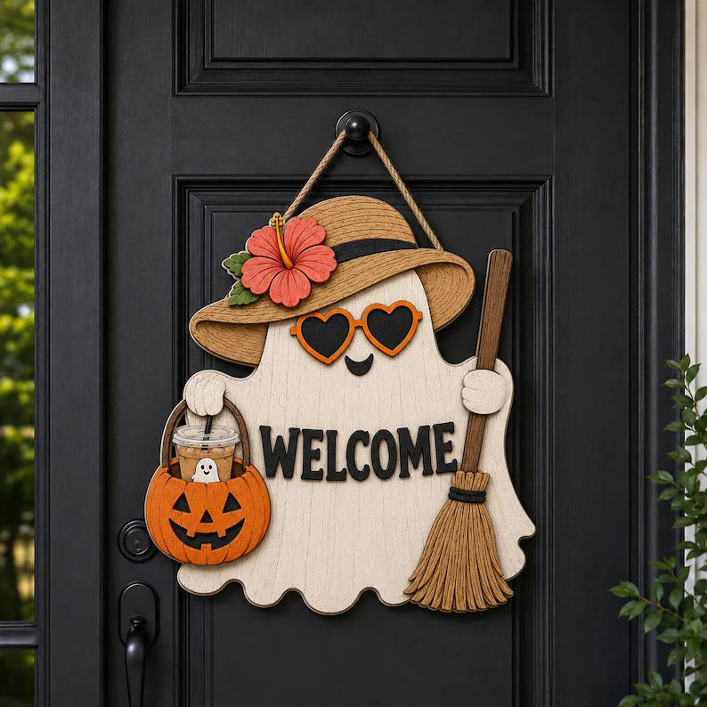 Halloween Summer Ghost Wood Door Sign with Welcome Text. HLWDHPETAL14