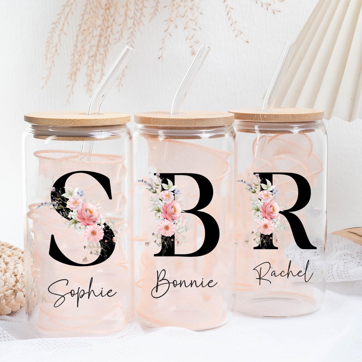 Personalized Flower Girl Glass Can, Floral Tumbler with Lid and Straw, Birth Flower Glass Coffee Cup, Mother's Day Gifts for Her, Bridesmaid Proposal, Party Favor