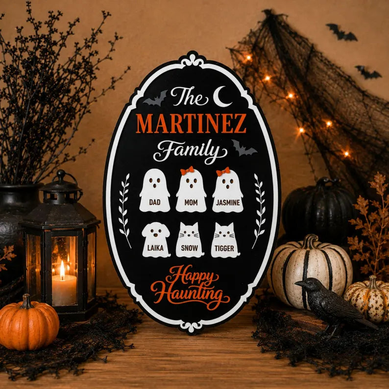 Personalized Halloween Sign, Family Name Sign, Custom Last Name Sign, Halloween Wall Decor, Ghost Family Sign, Spooky Home Decor. HLWDHPETAL12