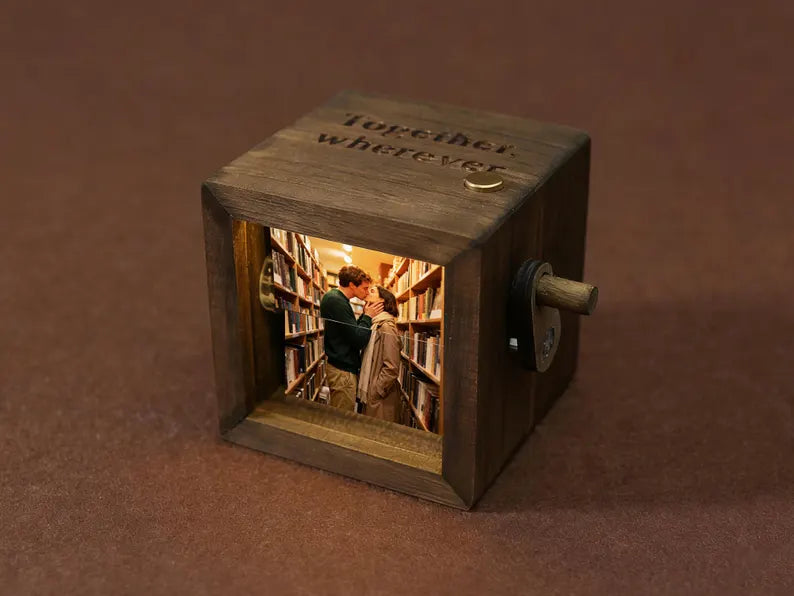 Personalized Photo Flipbook Animation Box,Custom wooden Photo Book with Light,Custom Crank Photobox Picture Box ,Creative Anniversary gifts. PBPETAL1