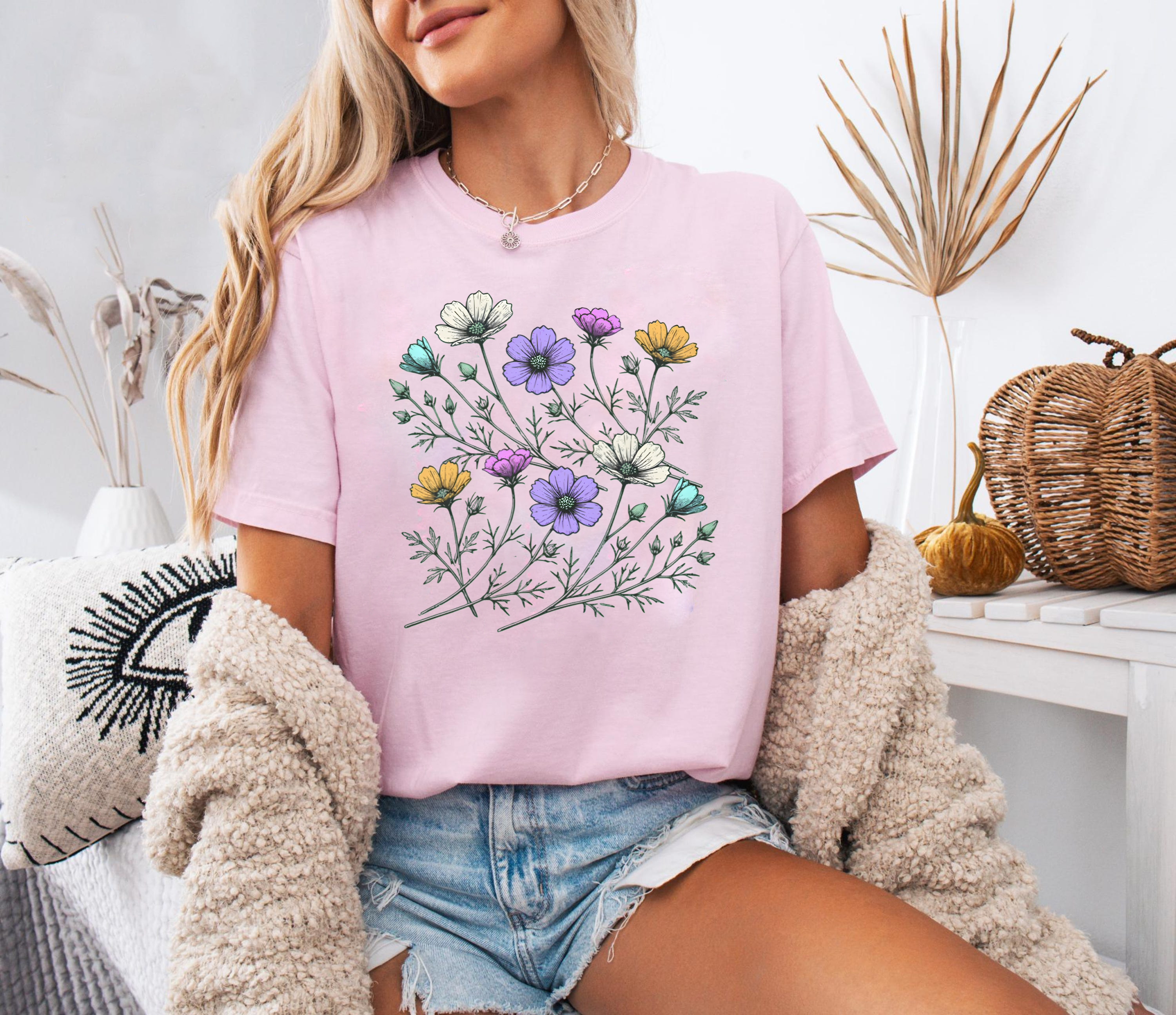 Wildflower Sketch Shirt, Hand Drawn Botanical Tee, Cottagecore Floral Shirt, Pastel Flowers T-Shirt, Gift For Nature Lover