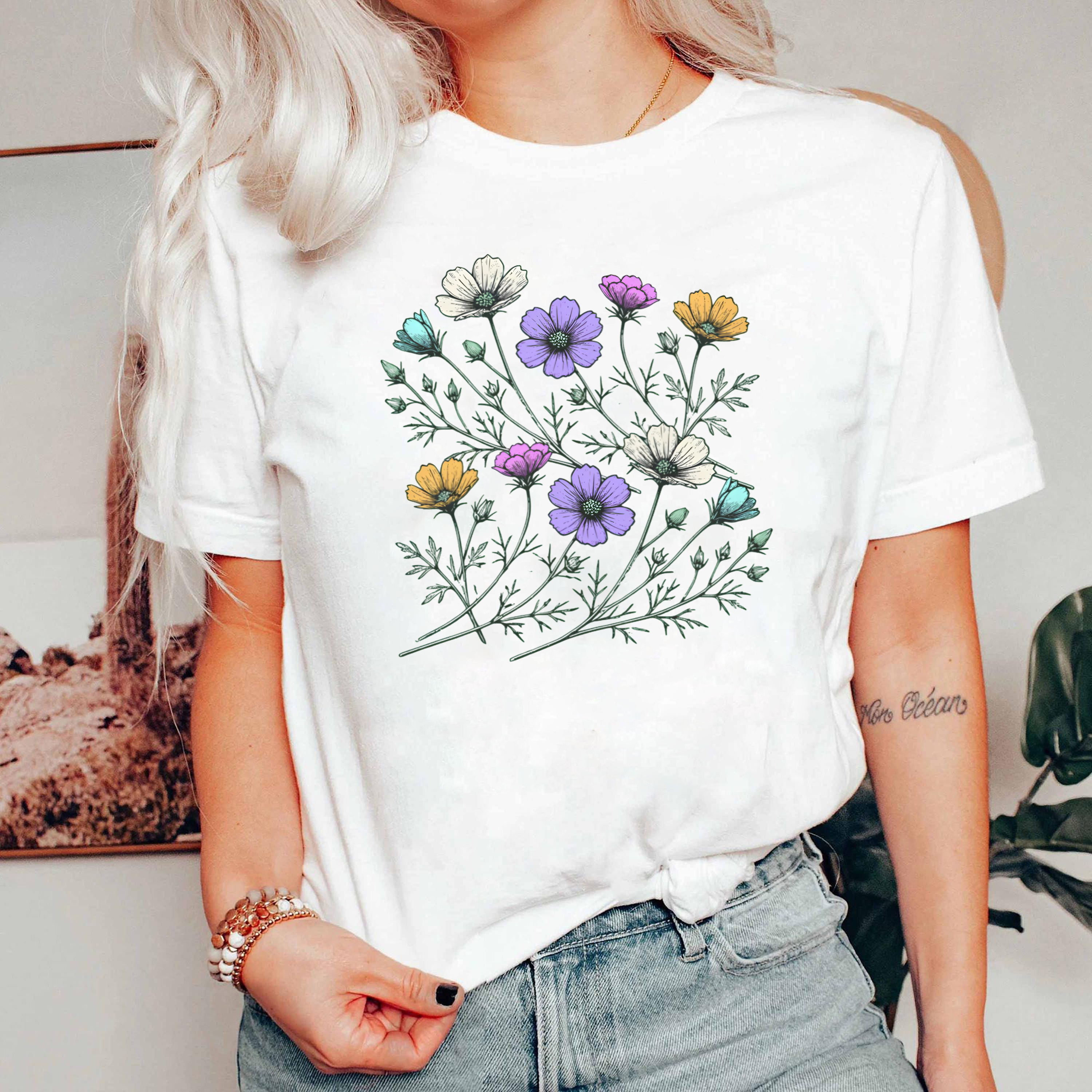 Wildflower Sketch Shirt, Hand Drawn Botanical Tee, Cottagecore Floral Shirt, Pastel Flowers T-Shirt, Gift For Nature Lover