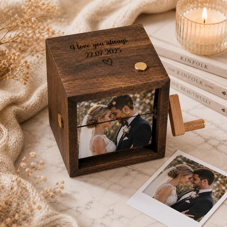 Personalized Photo Flipbook Album – Hand Cranked Photo Box with Light. PBPETAL4