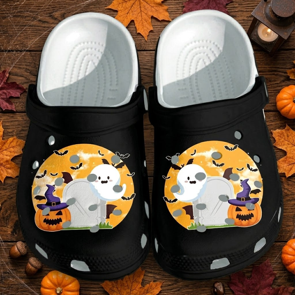 Halloween Ghost Pumpkin Clogs – Black Spooky Slip-On Shoes with Cute Ghost, Bat & Jack-O’-Lantern Design for Fall Halloween Gifts. CLPETAL17