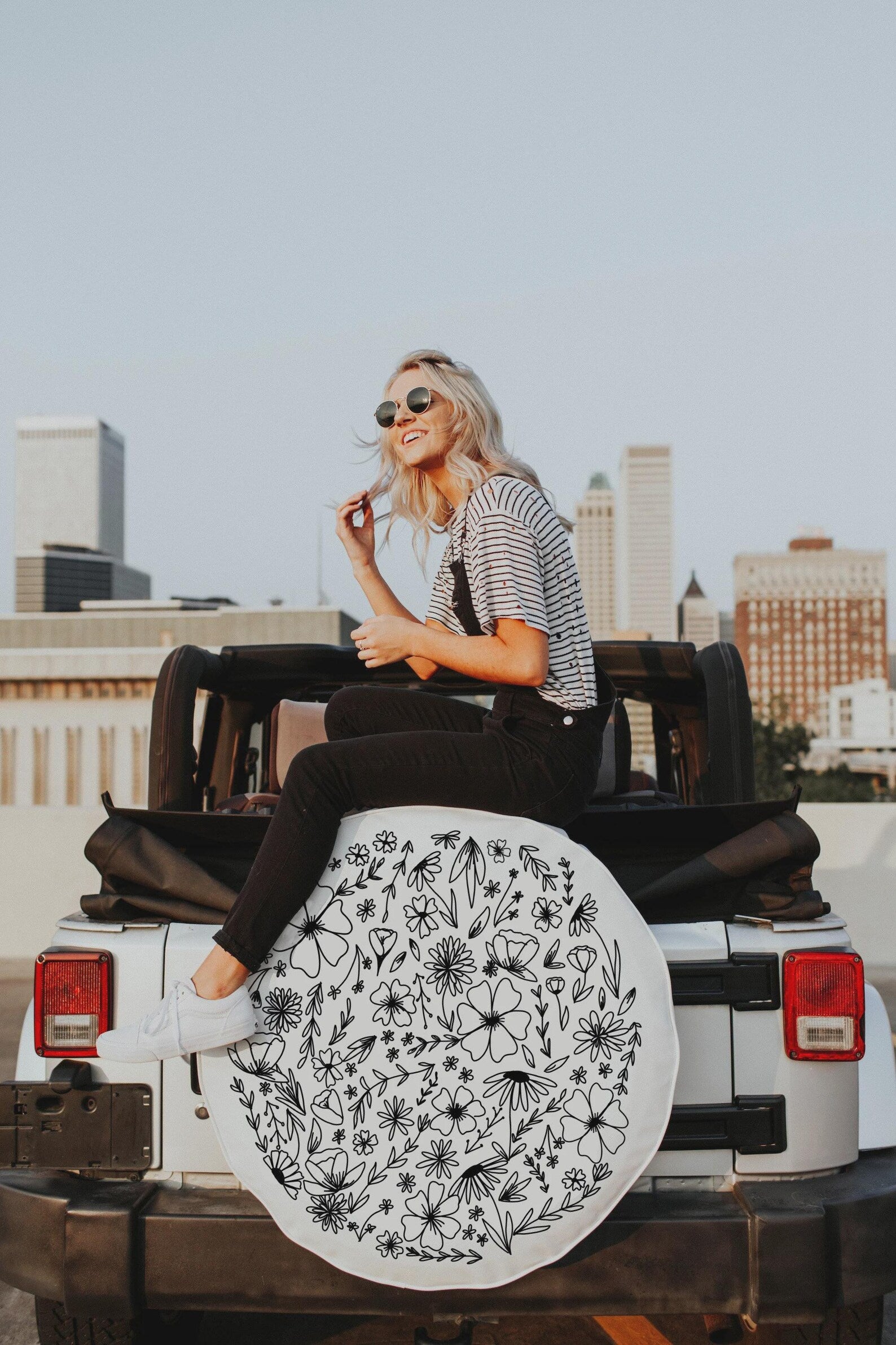 Floral Spare Tire Cover, Black and White Botanical Jeep Tire Cover, Wildflower Car Accessories, Nature Lover Off Road Vehicle Gift. TCPETAL6
