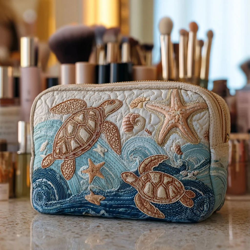 Quilted Sea Turtle Makeup Bag, Coastal Ocean Cosmetic Pouch, Beach Travel Toiletry Organizer – – QMBPETAL30