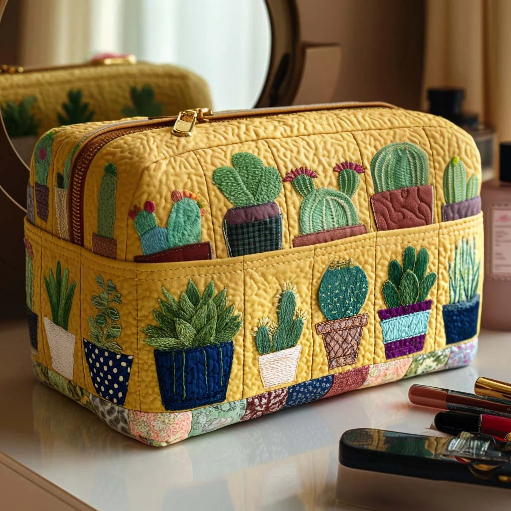 Quilted Cactus Makeup Bag, Succulent Cosmetic Bag, Plant Lover Travel Toiletry Pouch, Botanical Zipper Organizer – QMBPETAL37