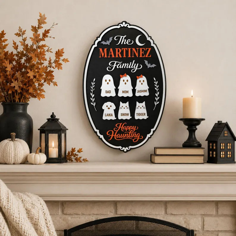 Personalized Halloween Sign, Family Name Sign, Custom Last Name Sign, Halloween Wall Decor, Ghost Family Sign, Spooky Home Decor. HLWDHPETAL12