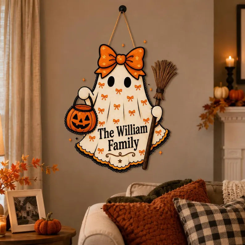 Personalized Halloween Ghost Sign, Custom Name Door Hanger, Fall Pumpkin Wood Sign, Spooky Shop Window Decor. HLWDHPETAL13