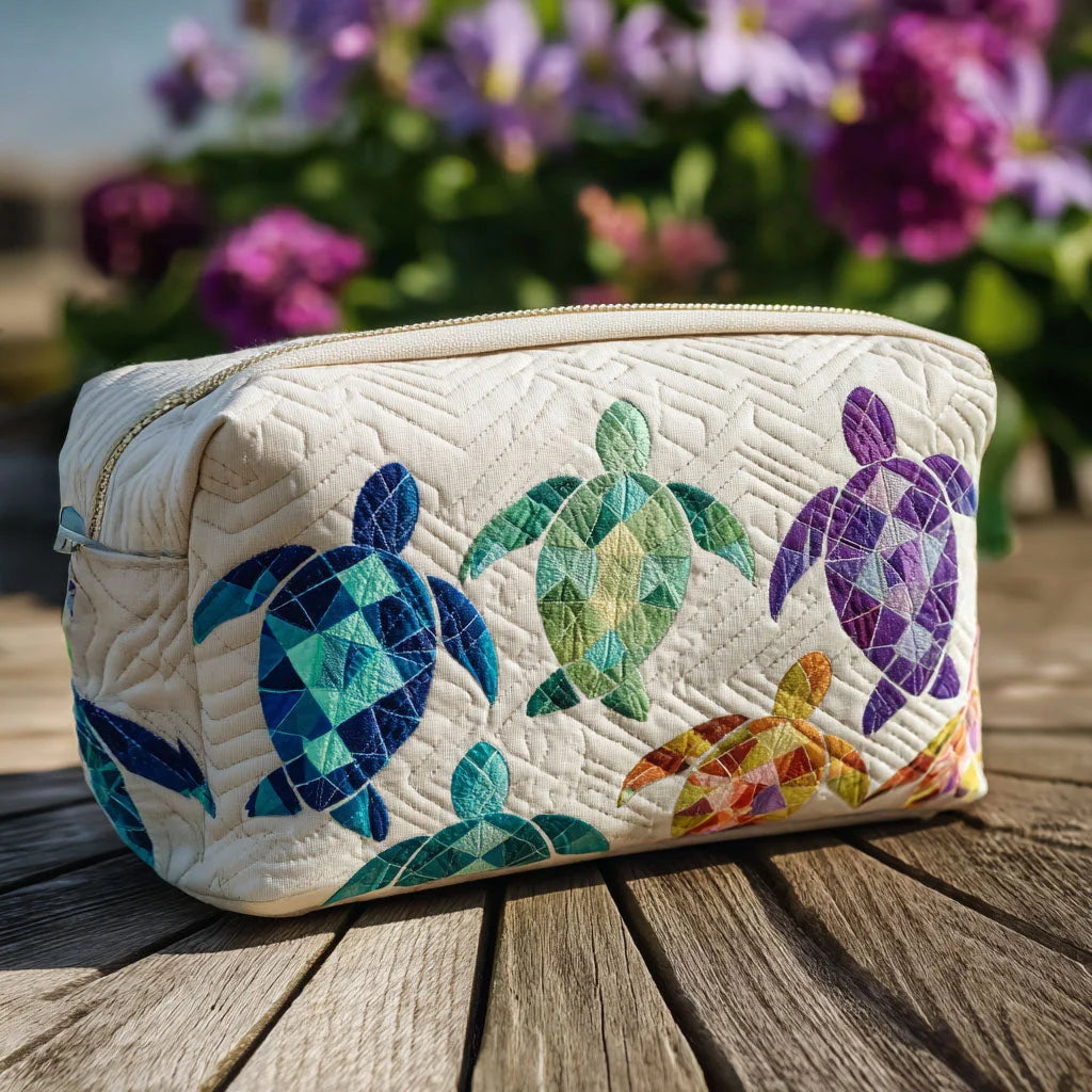Quilted Sea Turtle Makeup Bag, Coastal Cosmetic Bag, Ocean Travel Toiletry Pouch, Marine Life Zipper Organizer, Beach Lover Gift – QMBPETAL42