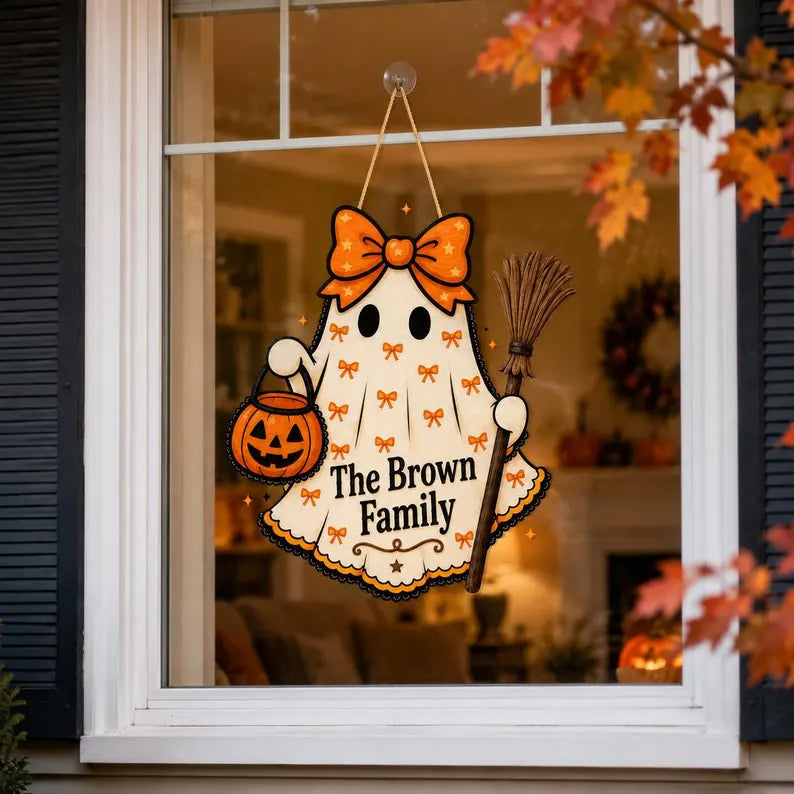 Personalized Halloween Ghost Sign, Custom Name Door Hanger, Fall Pumpkin Wood Sign, Spooky Shop Window Decor. HLWDHPETAL13