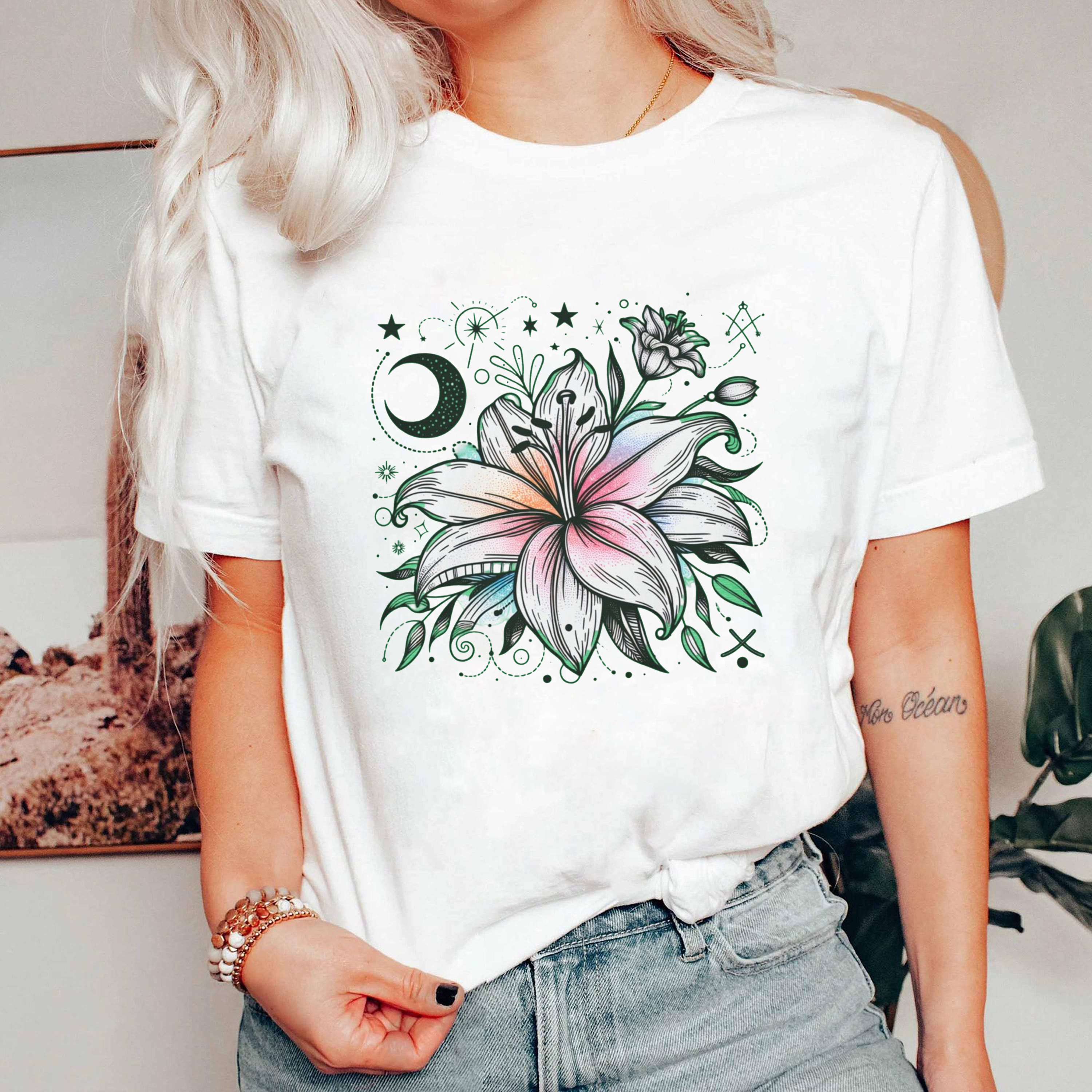 Mystical Lily Flower Shirt, Moon And Stars Boho Graphic Tee, Magical Bloom T-Shirt, Celestial Botanical Aesthetic Top
