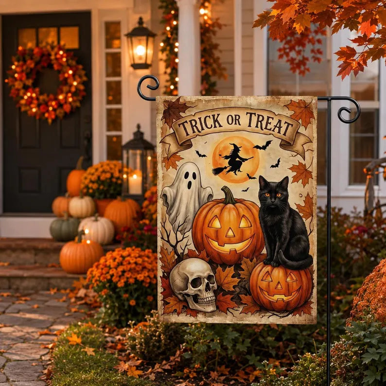 Happy Halloween Garden Flag, Trick Or Treat Halloween Garden Flag, Black Cat Garden Flag, Spooky Season, Halloween Decor. HLWGFPETAL14