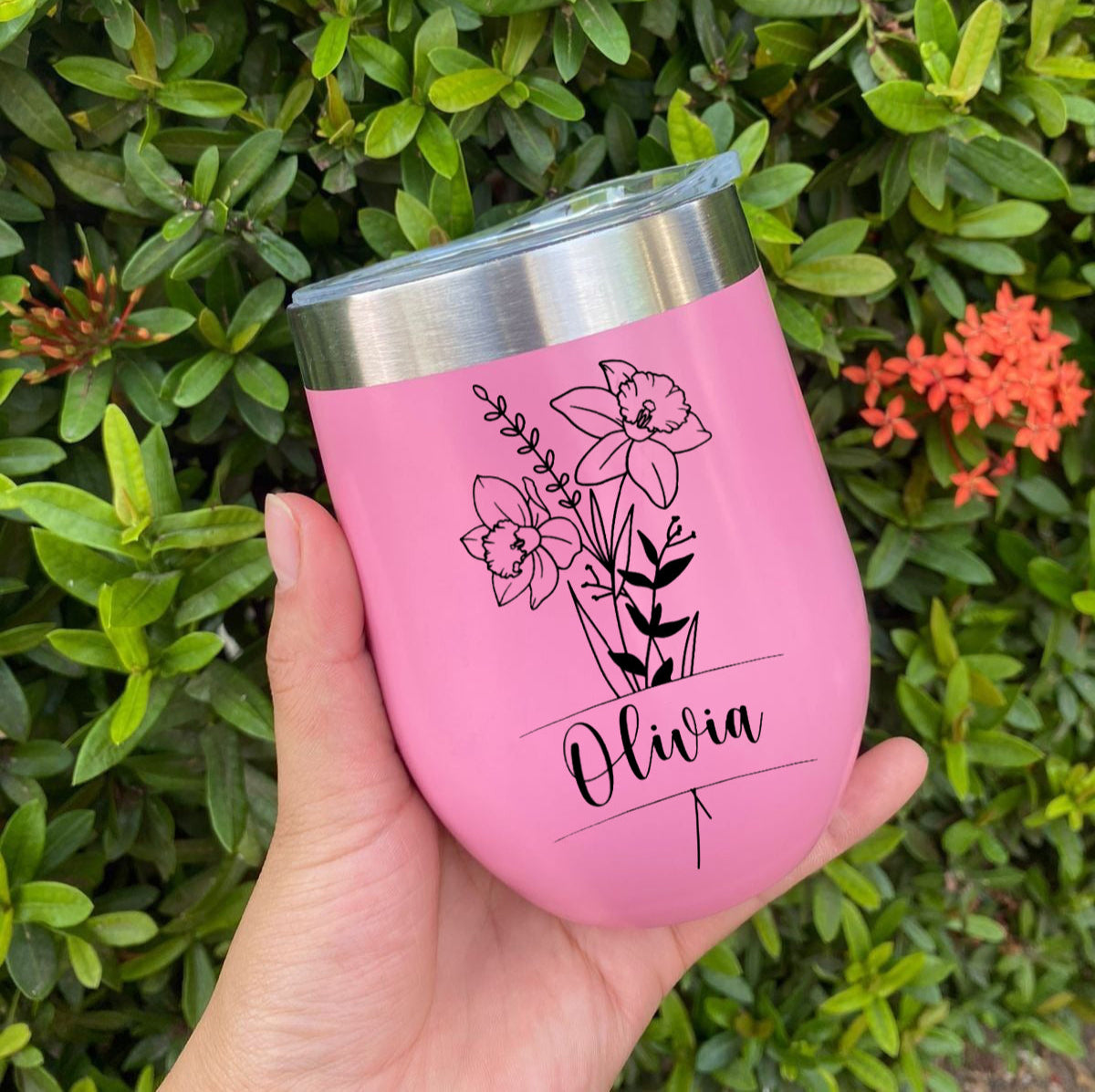 Personalized Birth Flower Wine Tumbler, Custom Stainless Steel Edged Cup with Name, Floral Birthday Gift for Her