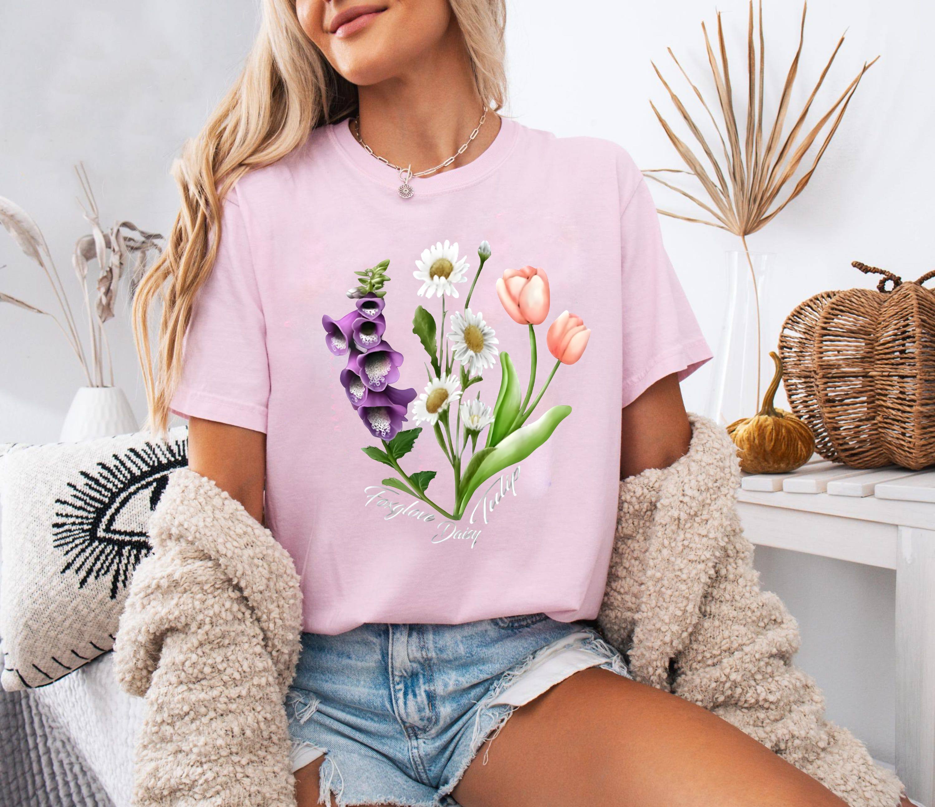 Foxglove Daisy Tulip Shirt, Vintage Botanical Flower Tee, Wildflower Graphic T-Shirt, Nature Garden Lover Gift, Boho Floral Top