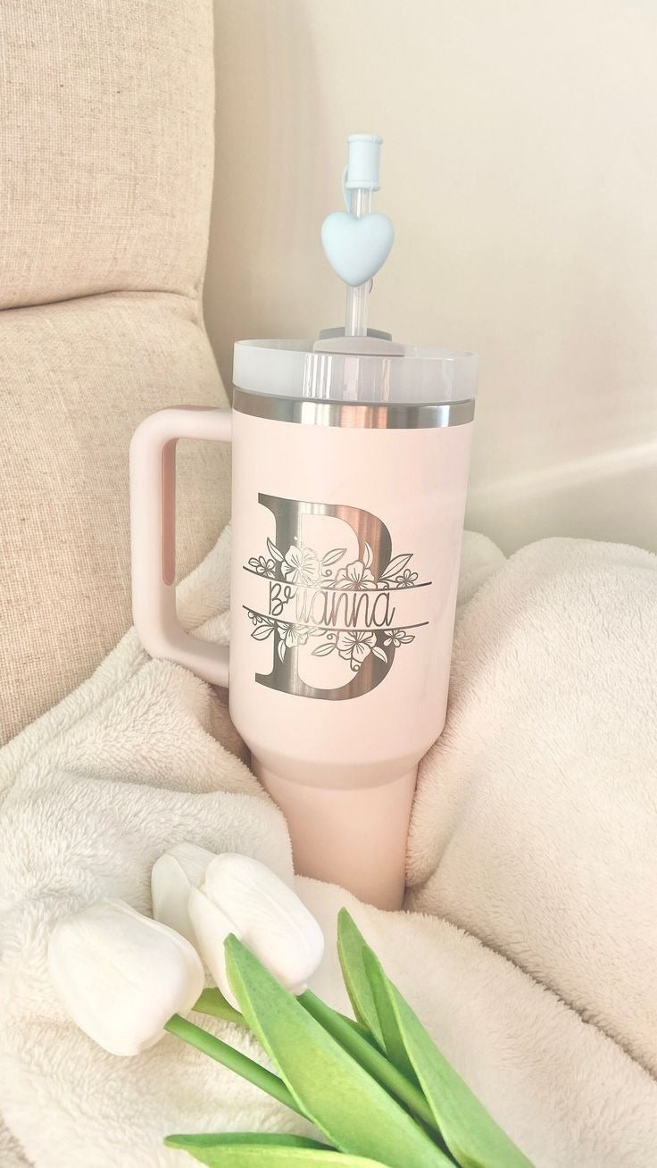 Personalized Birth Birth Flowers With Name Tumbler 40oz, Custom Stainless Steel Travel Mug with Handle and Straw, Floral Coffee Cup, Gift for Her, Mom, Bridesmaid