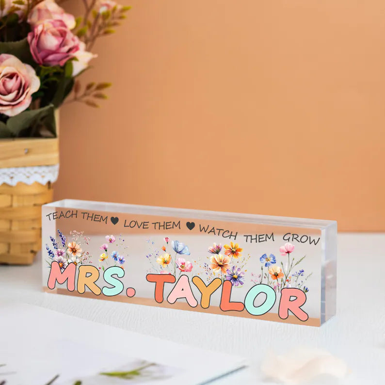 Personalized Teacher Name Desk Sign,Acrylic Desk Plate For Teacher,Custom Floral Name Block,Teacher Appreciation Gift,Back To School Sign. DNPETAL10