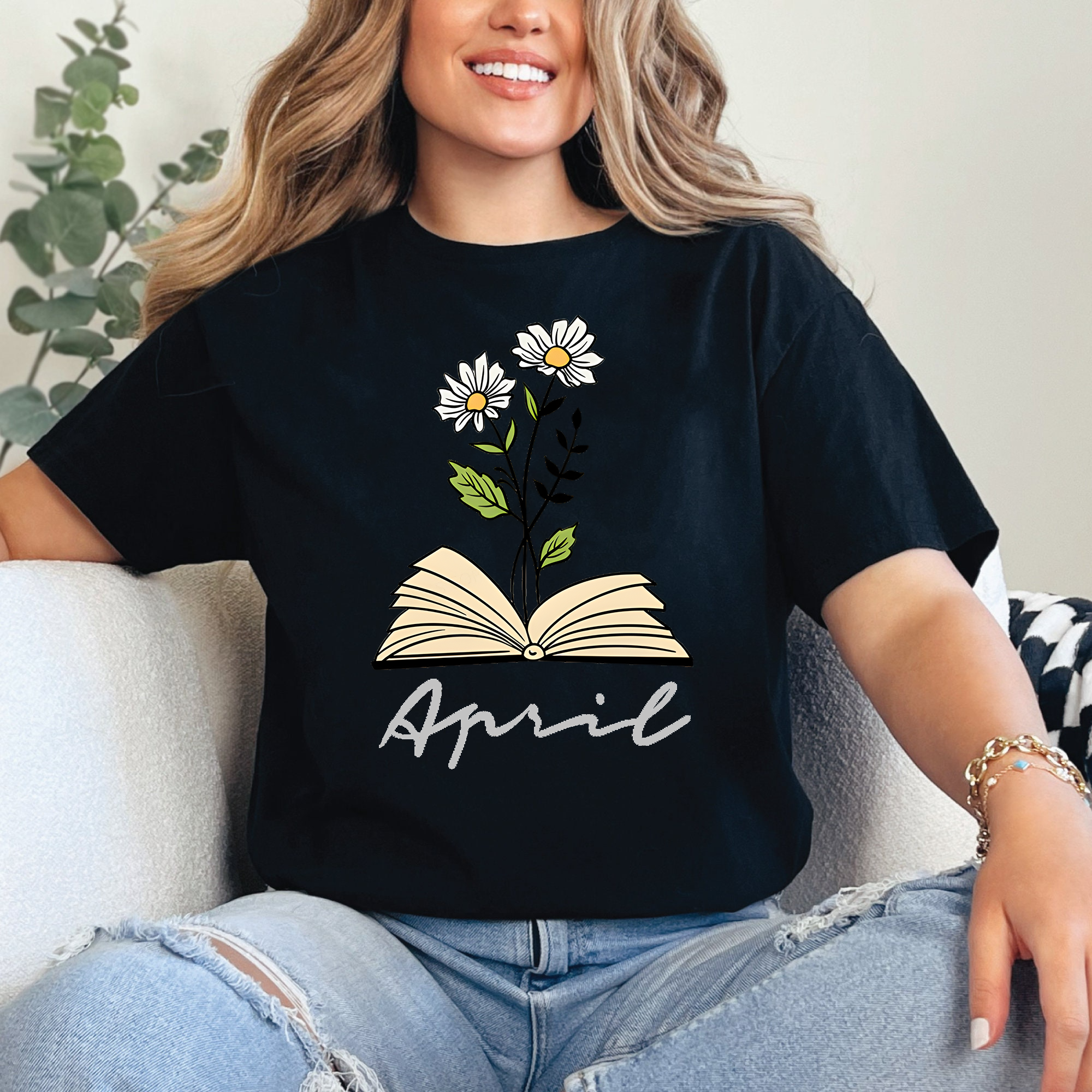 Daisy Flower Book Shirt, Teacher Reading Shirt, Floral Graphic Tee, Book Lover Gift T-Shirt, Botanical Literary Shirt