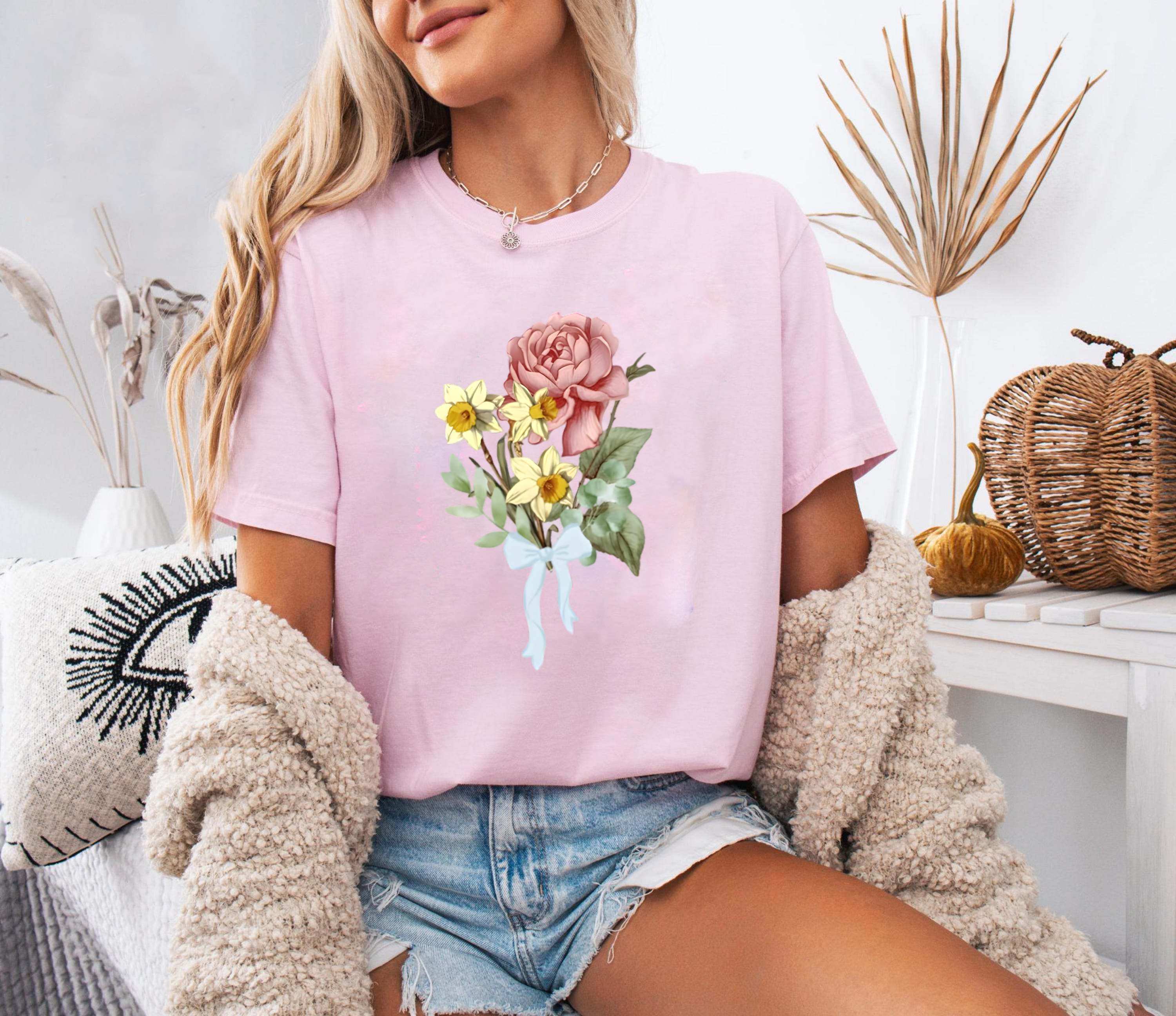 Rose and Daffodil Shirt, Vintage Floral Bouquet Tee, Romantic Flower Shirt, Soft Botanical T-Shirt, Retro Ribbon Bow Tee