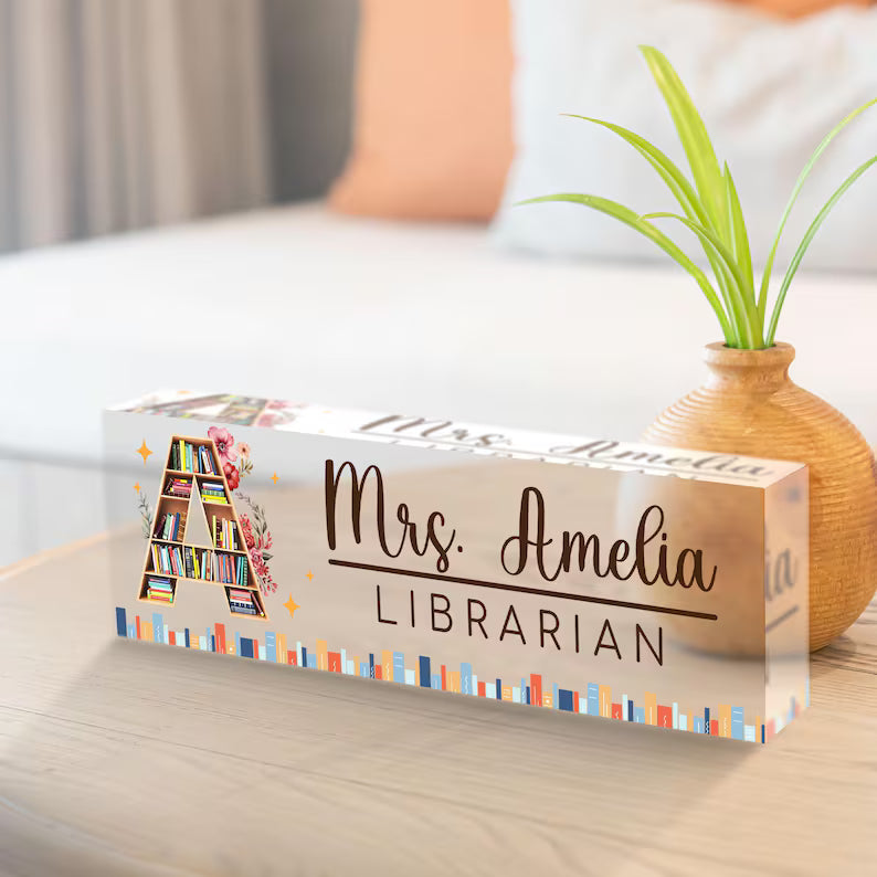 Custom Teacher Desk Name Plate, Teacher Acrylic Block, Teacher Appreciation Gift, Back to School, Book Lover Gift, Librarian Name Sign Gift. DNPETAL09