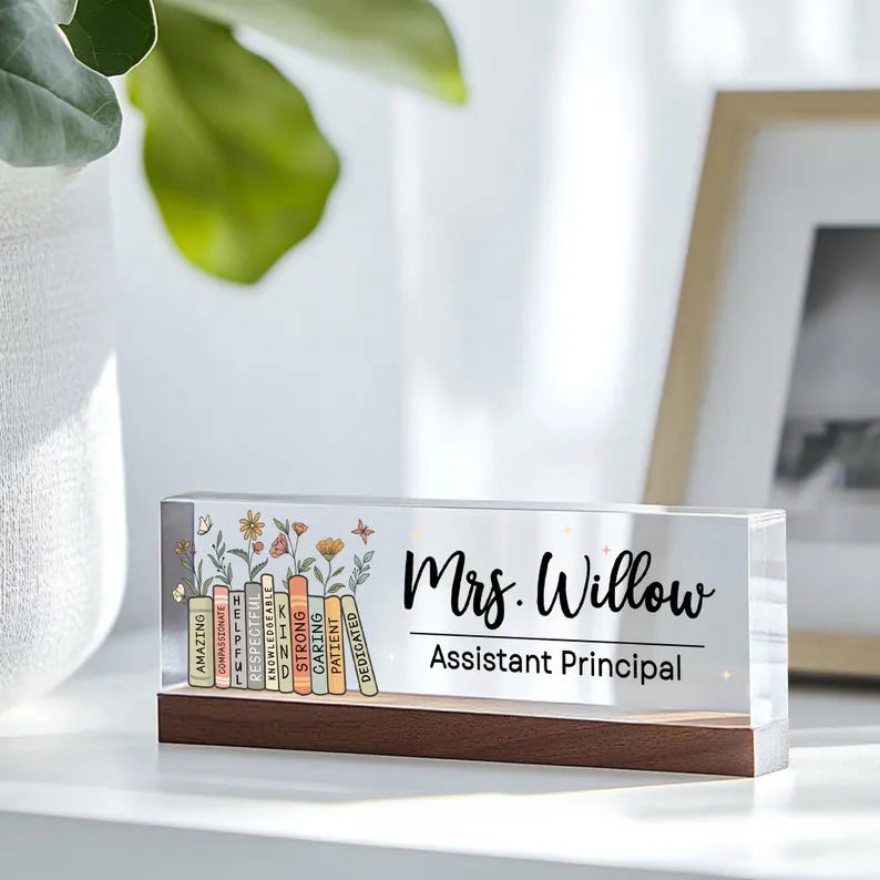 Assistant Principal Desk Name Plaque,Personalized Desk Name Plate for Teacher,Back To School Teacher Gift, Custom Name Teacher Acrylic Block. DNPETAL02