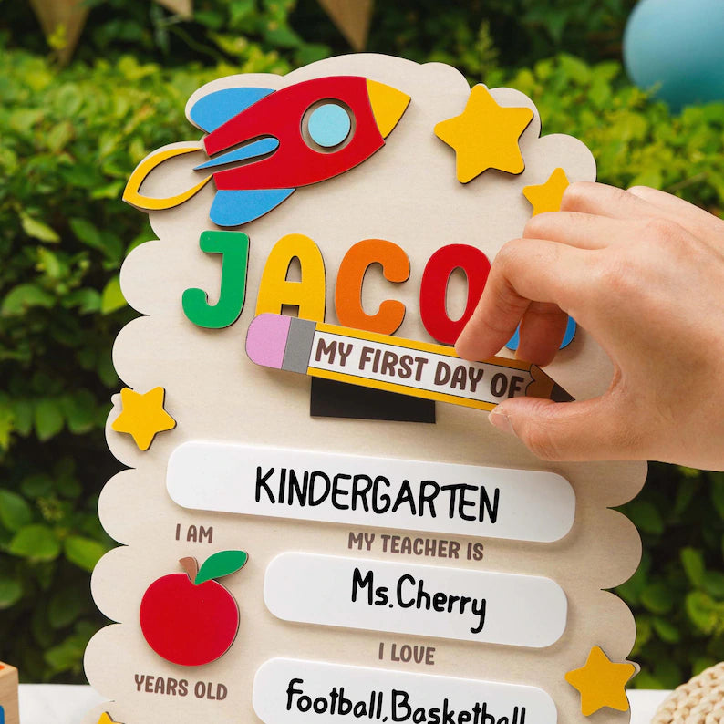 Personalized First Day Of School Sign, Wood Back to School Board, Last Day of School Sign, 1st Day of School Board, Custom Name Sign. SBPETAL06