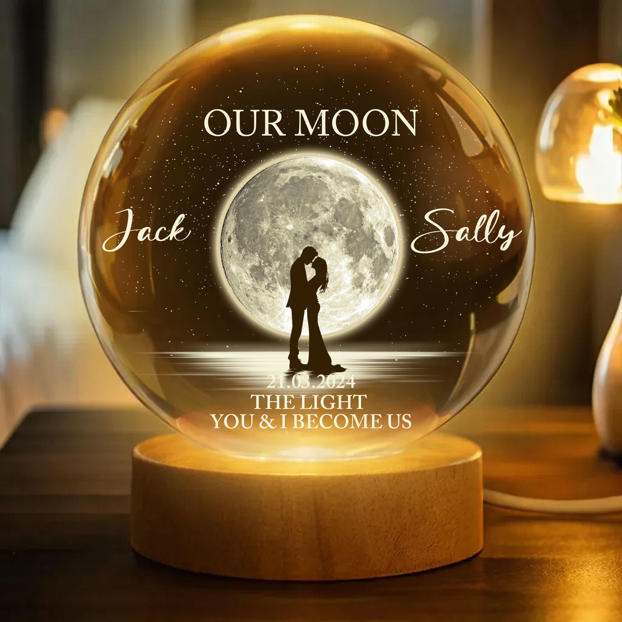 Couple Kissing Under the Moonlight, Custom Crystal Ball Night Light, Moon Phase Print, Valentines Day Wedding Anniversary Gift for Couple