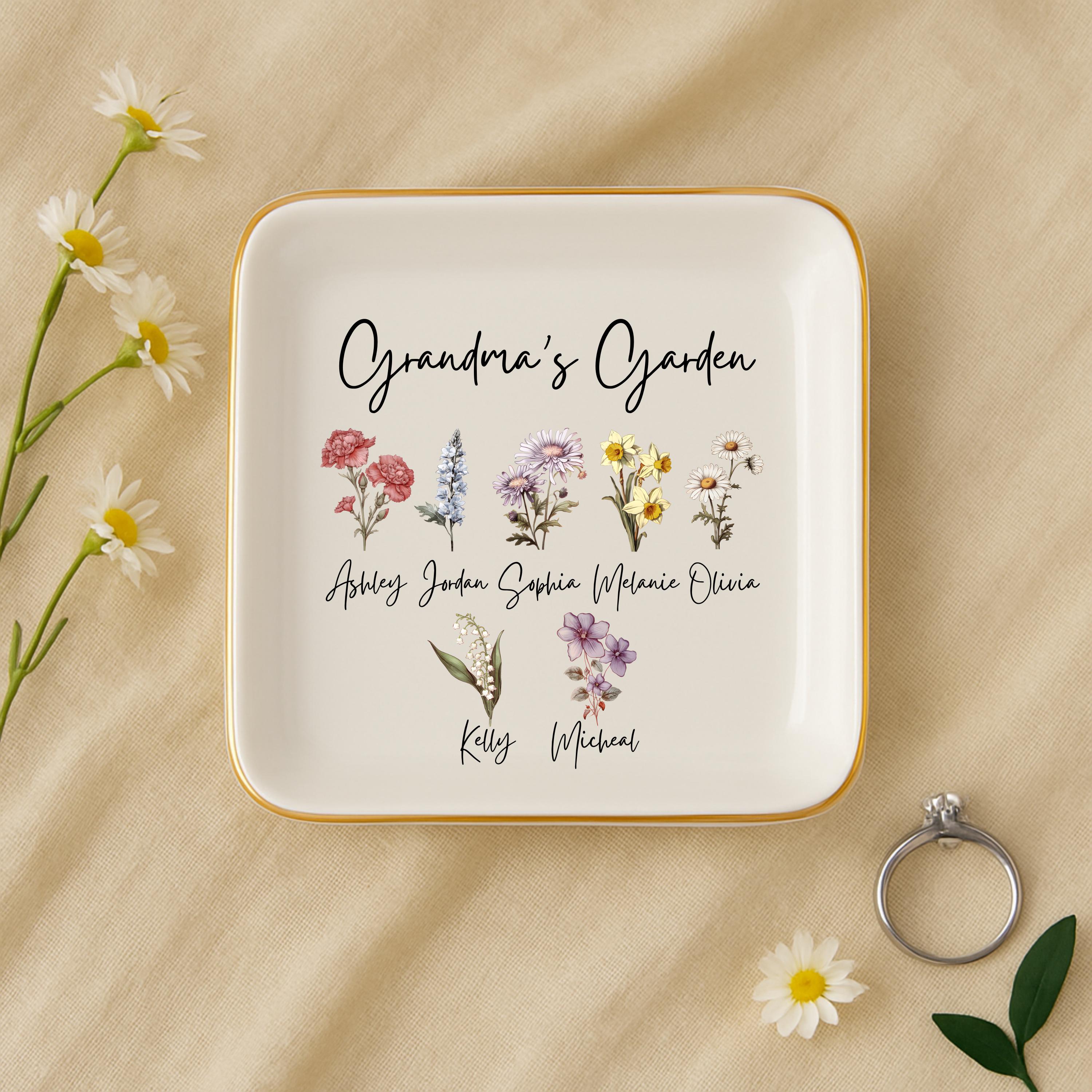 Custom Birth Flower Trinket Dish,grandmas Garden Jewelry Dish,custom Family Name Ring Dish,grandmas Gifts,birthday Gifts,holiday Gifts