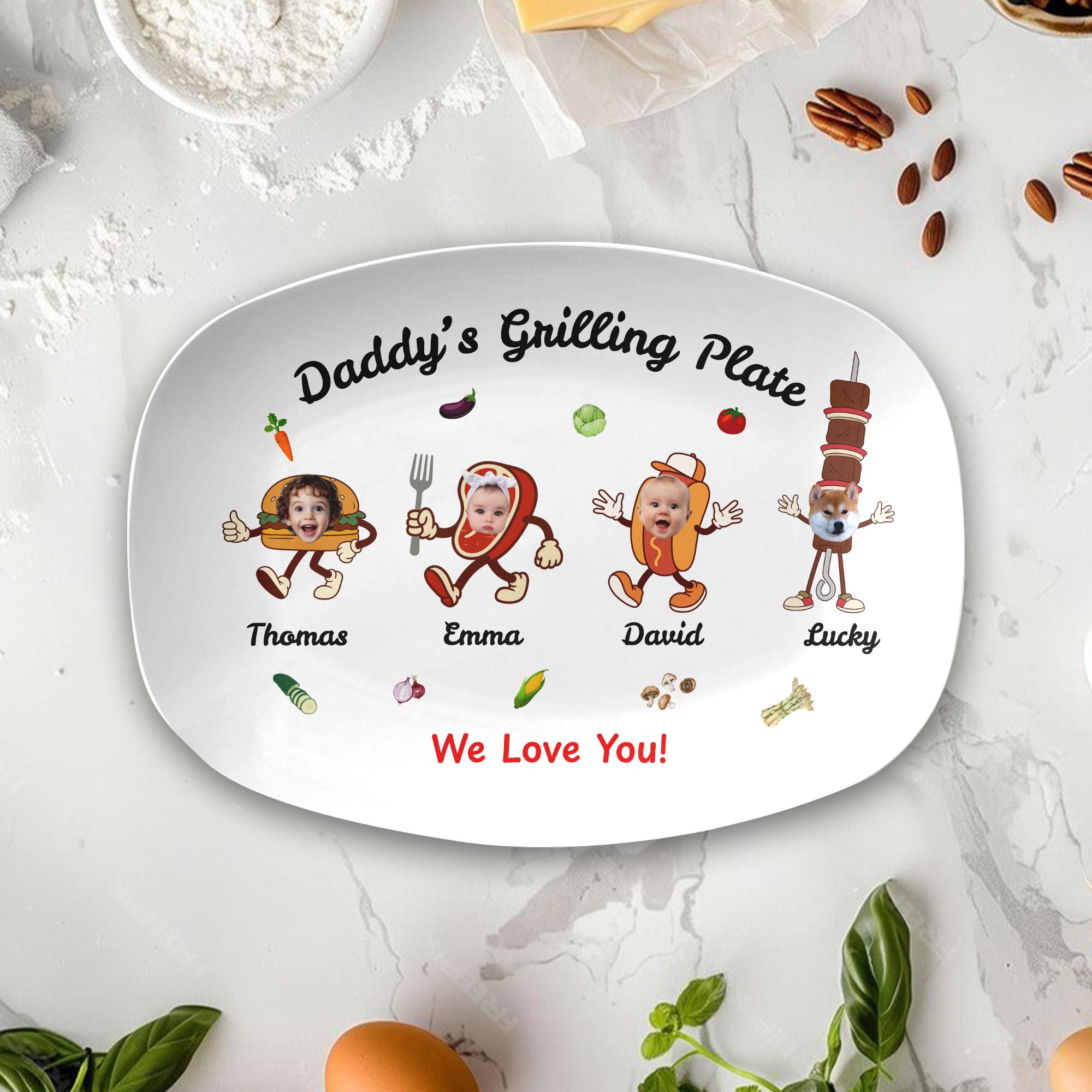 Personalized Photo & Name Daddy's Grilling Plate, Custom Photo BBQ Gift for Dad Grandpa, Unique Fathers Day Plate Gift, Grill Master Plate