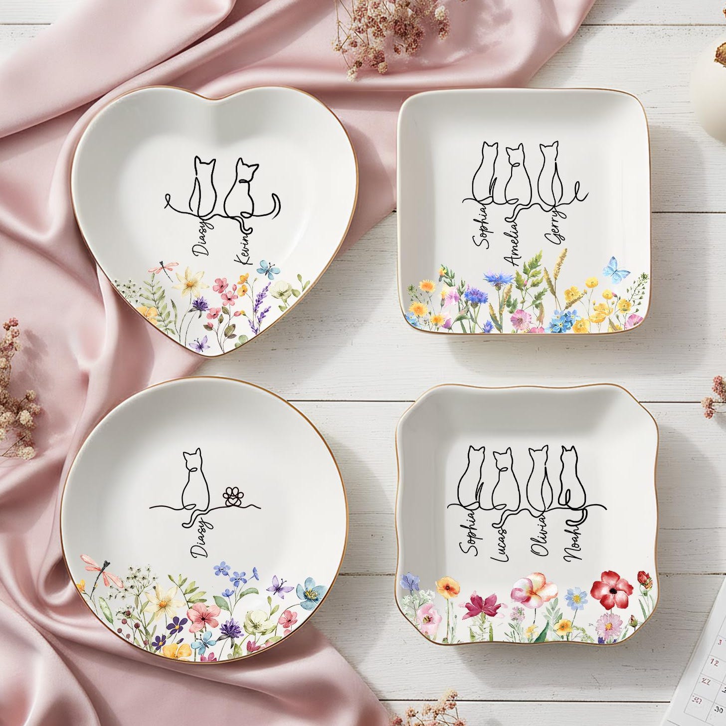 Personalized Cat Floral Ring Dish, Custom Cat With Name Jewelry Dish, Cat Lover Gift, Unique Christmas Present, Gift for Cat Owner Pet Lover