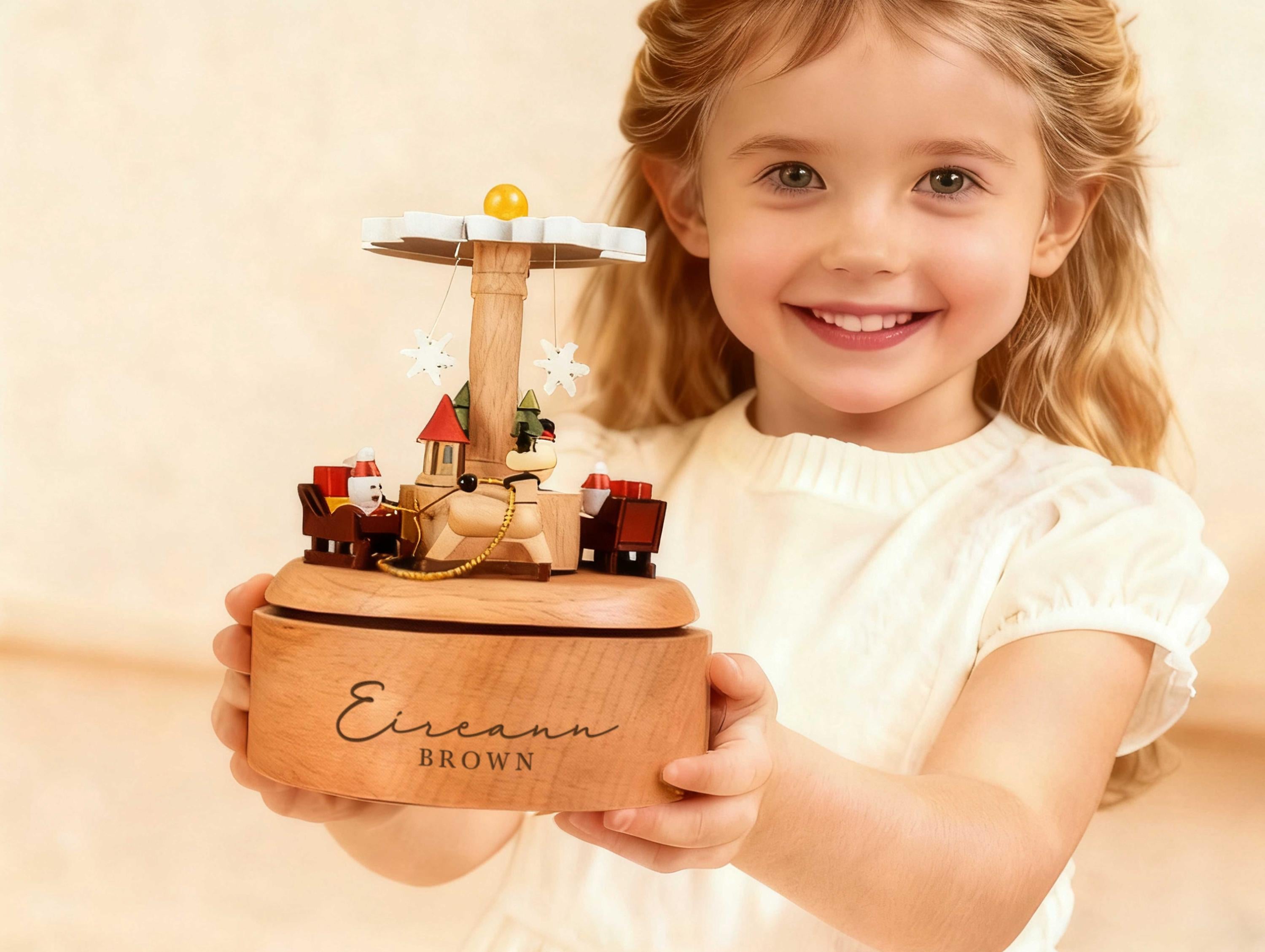 Rotating Snowflake Personalized Music Box, Christmas Music Box, Baby Christmas Gift, Engraved Name Music Box, Newborn Keepsake