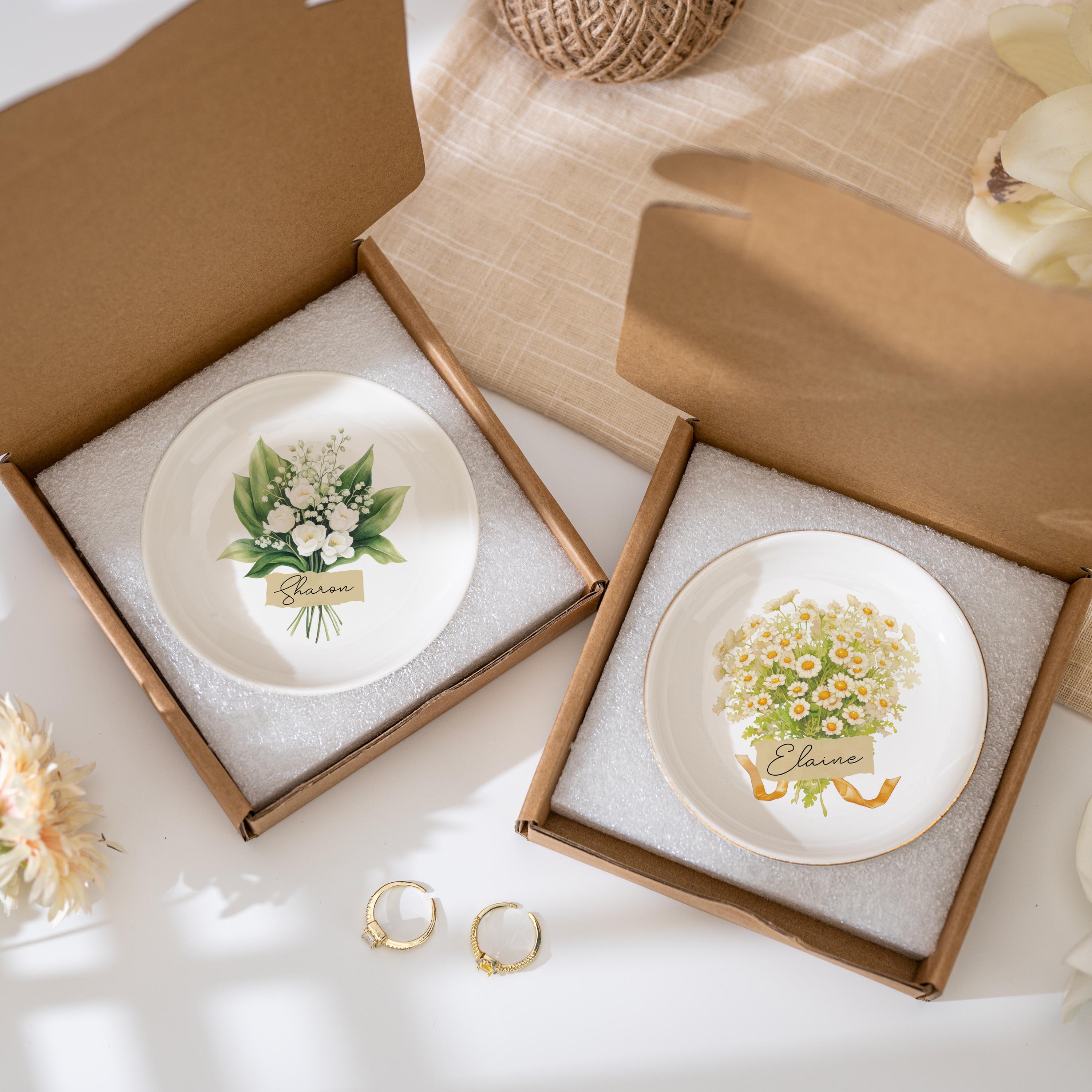 Personalized Flower Bouquet Trinket Dish, Custom Birth Flower Jewelry Dish, Gift for Her, Birth Month Flower, Bridesmaid Gifts, Wedding Gift