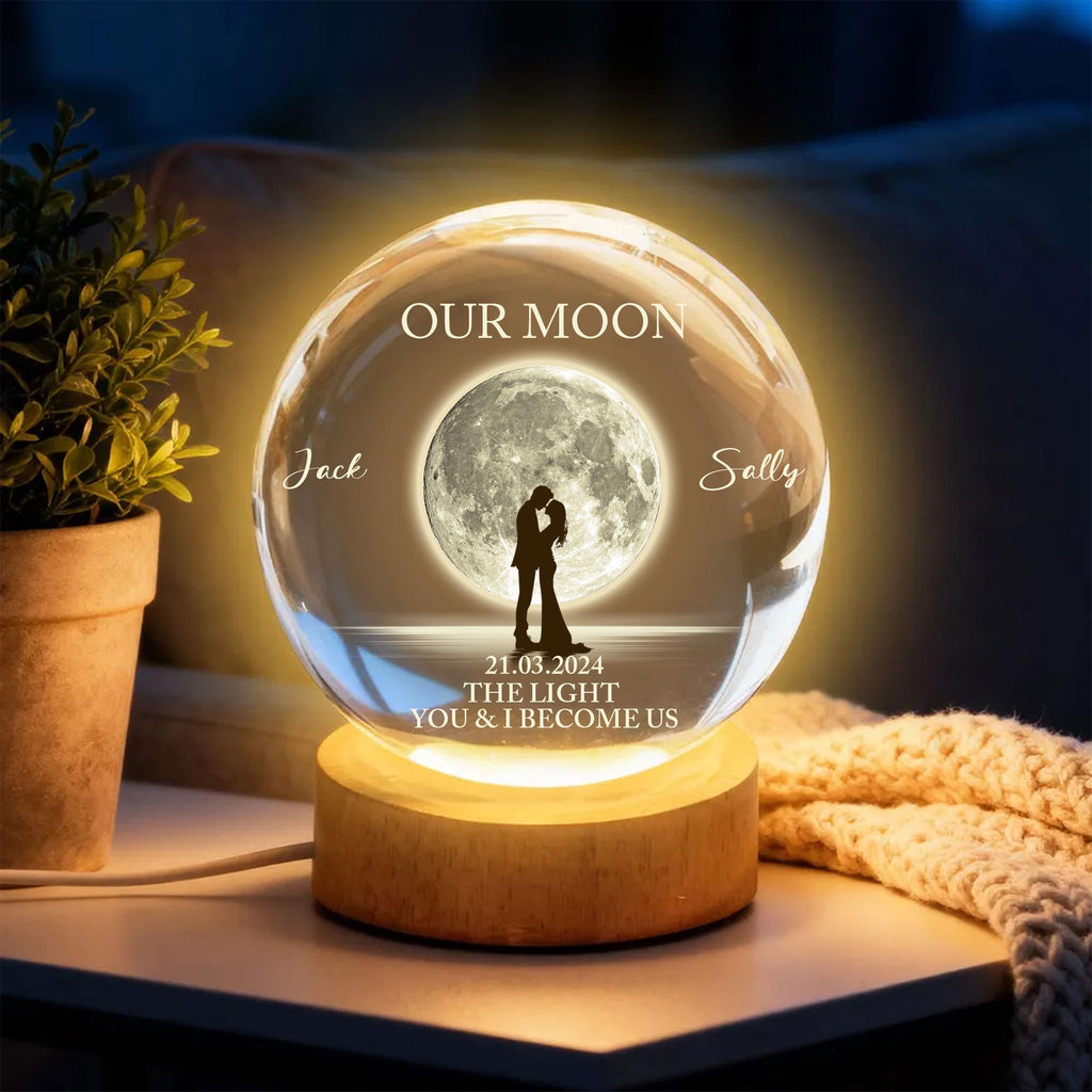 Couple Kissing Under the Moonlight, Custom Crystal Ball Night Light, Moon Phase Print, Valentines Day Wedding Anniversary Gift for Couple
