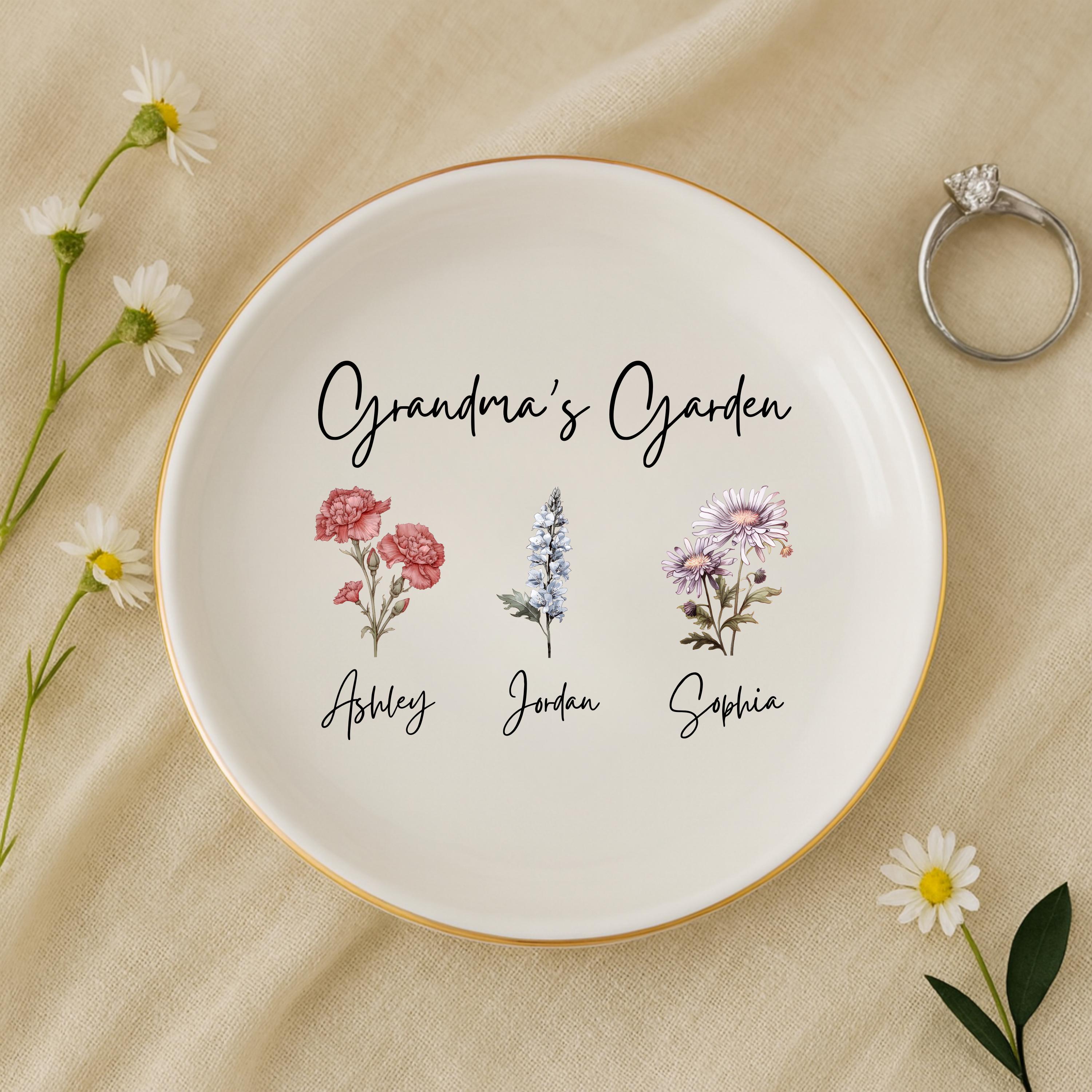 Custom Birth Flower Trinket Dish,grandmas Garden Jewelry Dish,custom Family Name Ring Dish,grandmas Gifts,birthday Gifts,holiday Gifts
