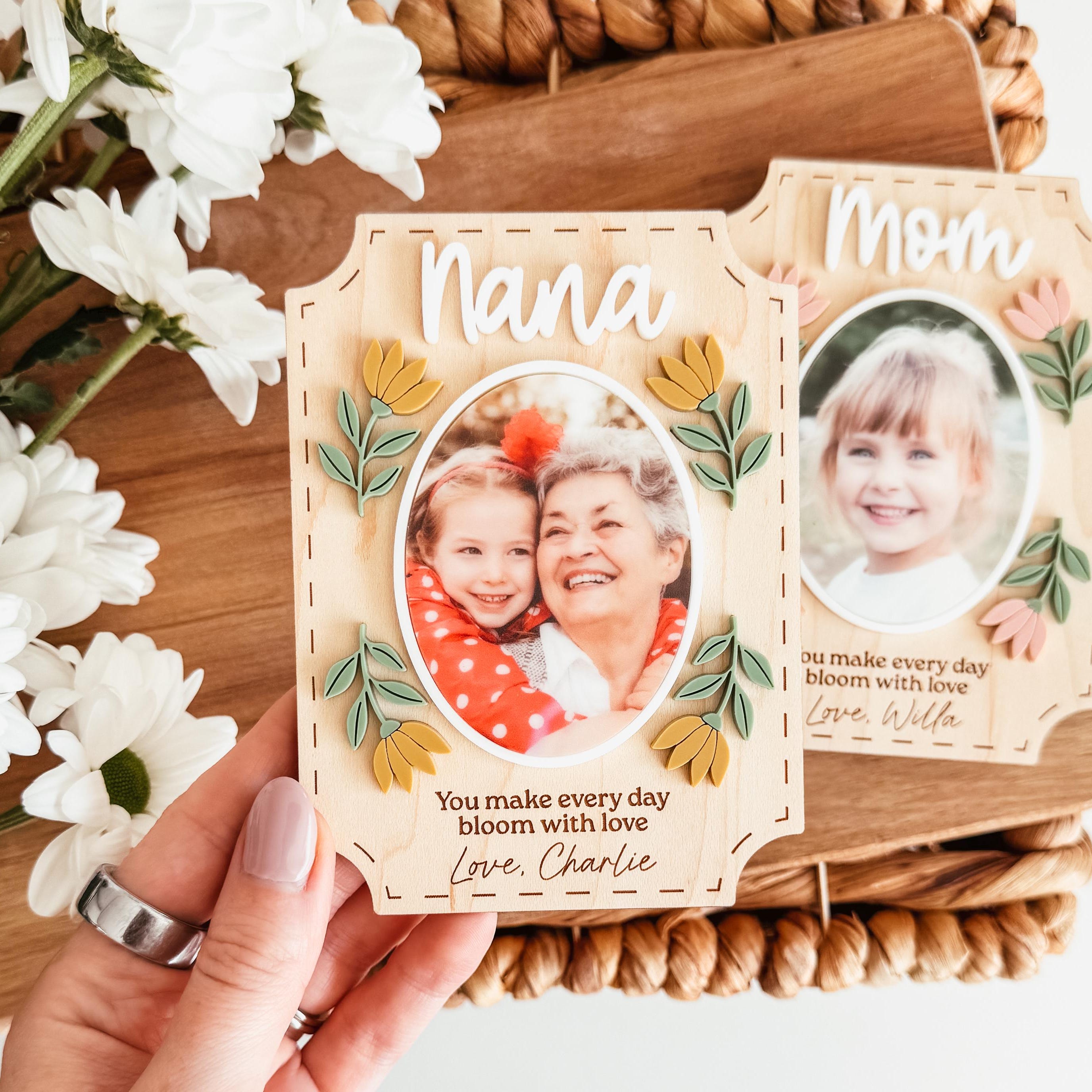 Personalized Photo Magnet, Custom Photo Frame Magnet, Custom Flower Picture Magnet, Mom Magnet, Grandma Magnet, Mother's Day Gift