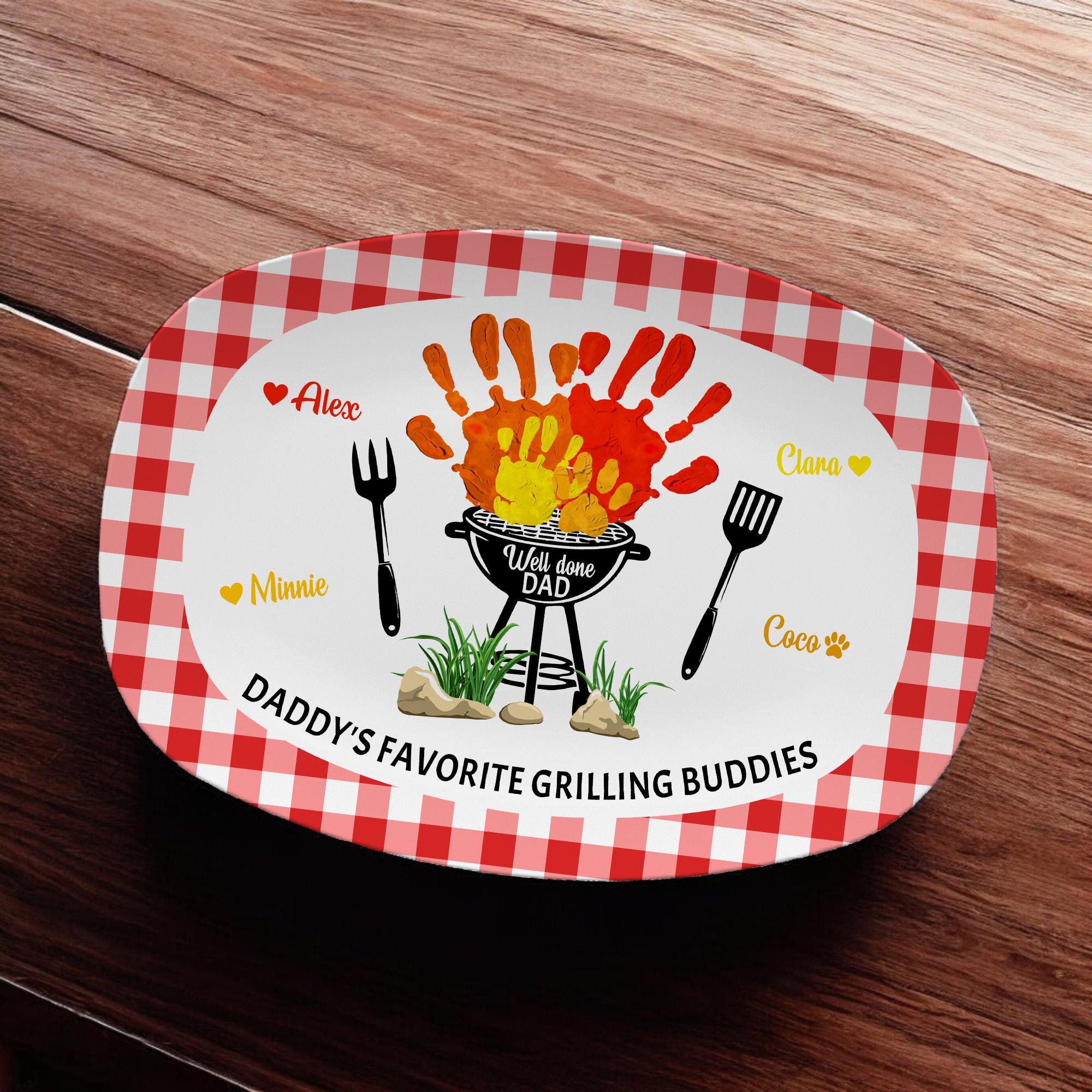 Custom Daddy's Grilling Plate Gifts - Personalized Dad Grilling Platter, BBQ Plate for Dad, Father's Day Gift, Daddy's Grilling Buddies