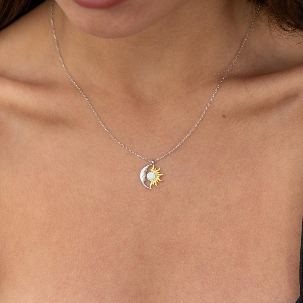 Sterling Silver Sun and Moon Necklace_ Celestial Pendant Jewelry, Elegant Necklace, Classic Jewelry Design, Daily Wear Necklace