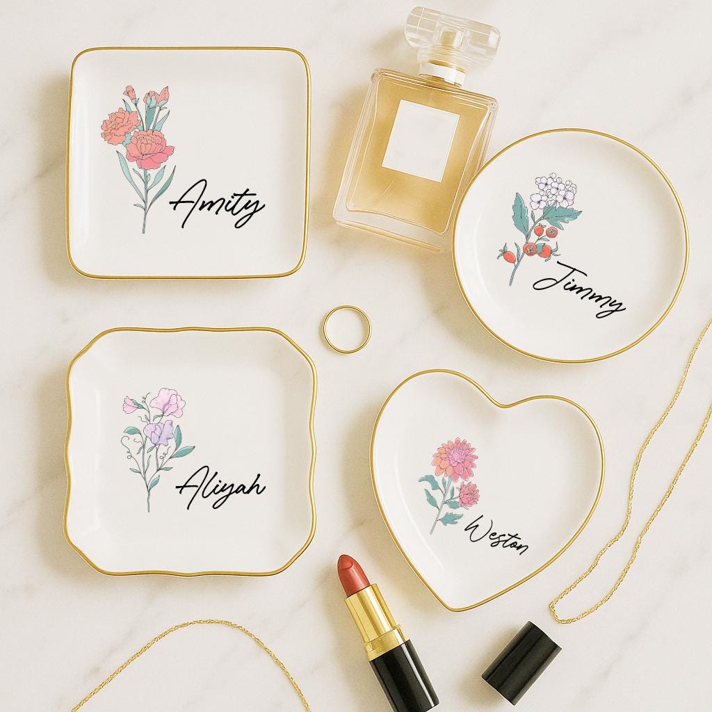 Personalized Birth Flower Ceramic Jewelry Dish_ Custom Trinket Ring Holder, ring Holder Dish,wedding Bridesmaid Gift