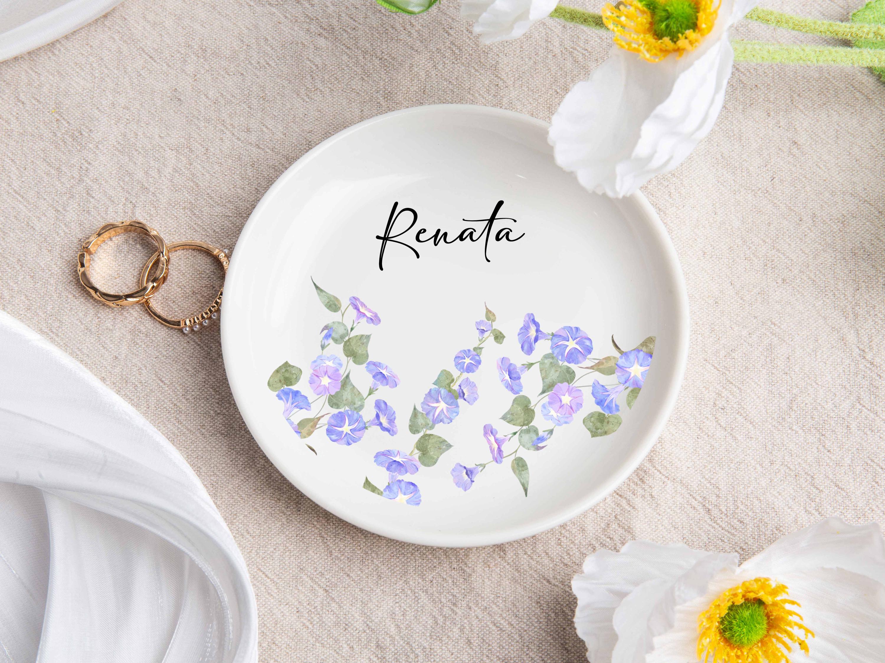 Custom Birth Flower Trinket Dish,birthday Jewelry Dish Gift,jewelry Dishes for Women,custom Ring Holder Birth Flower,custom Name Gift