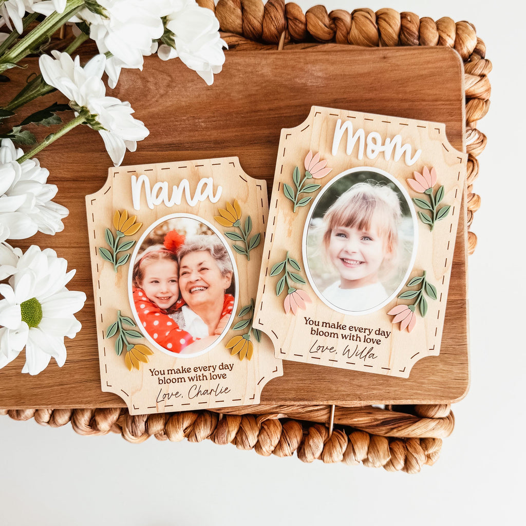 Personalized Photo Magnet, Custom Photo Frame Magnet, Custom Flower Picture Magnet, Mom Magnet, Grandma Magnet, Mother's Day Gift